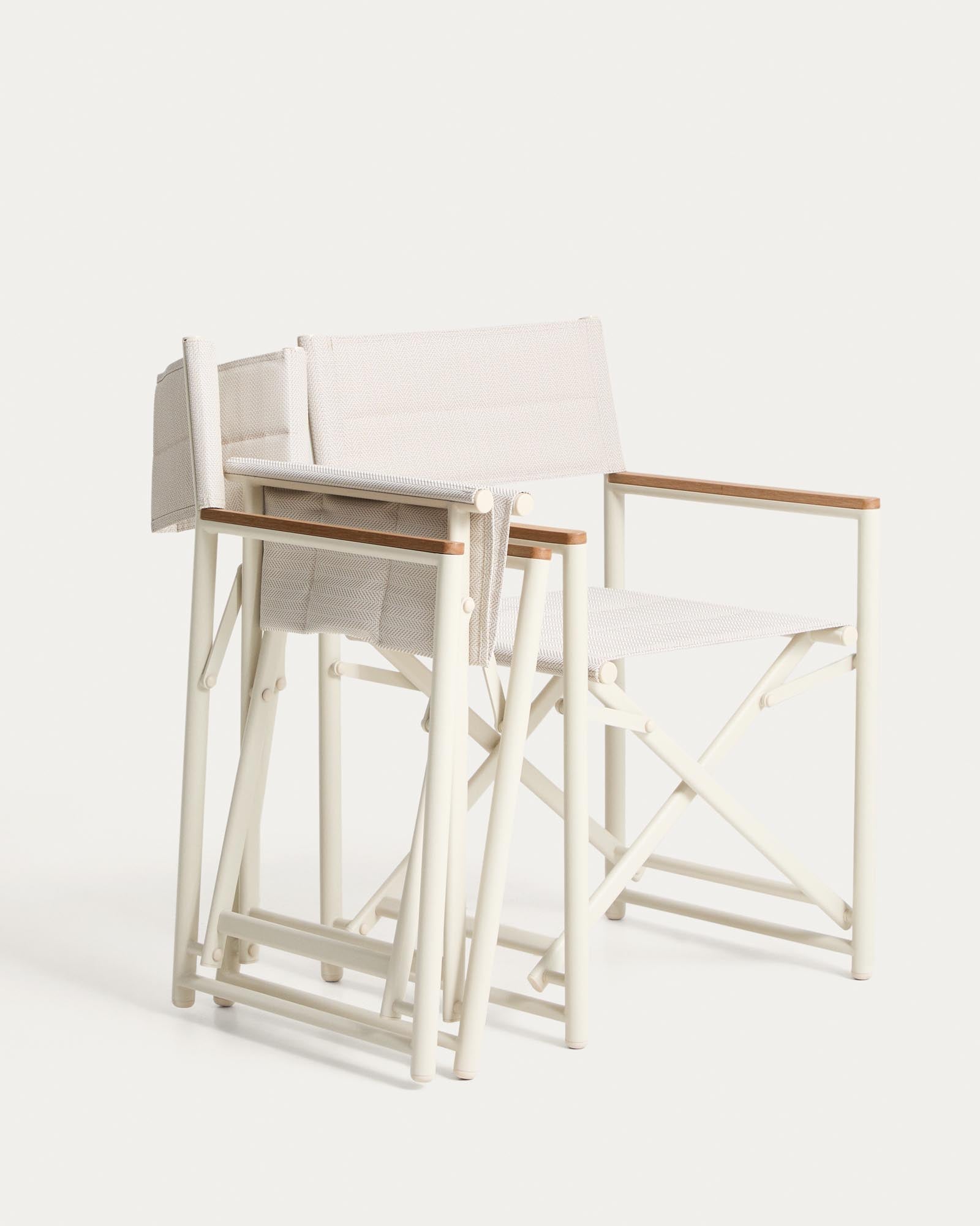 Stylischer Klappstuhl Tisno in taupe, ideal für den Außenbereich. Aus leichtem Aluminium und strapazierfähigem Texteline, mit bequemen Armlehnen.