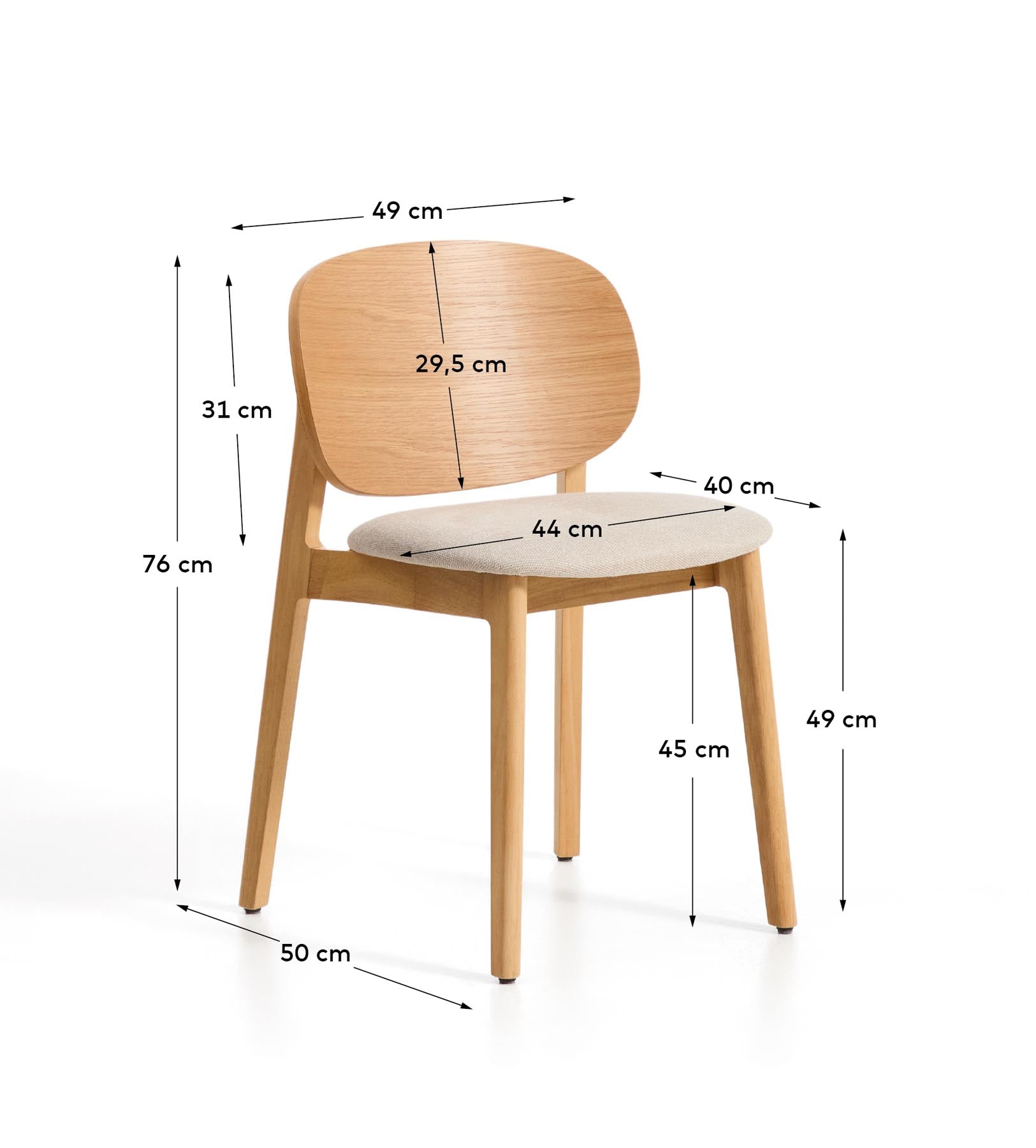 Stuhl Ludara aus Eichenfurnier mit beiger Chenille in Natur präsentiert im Onlineshop von KAQTU Design AG. Stuhl ist von Kave Home