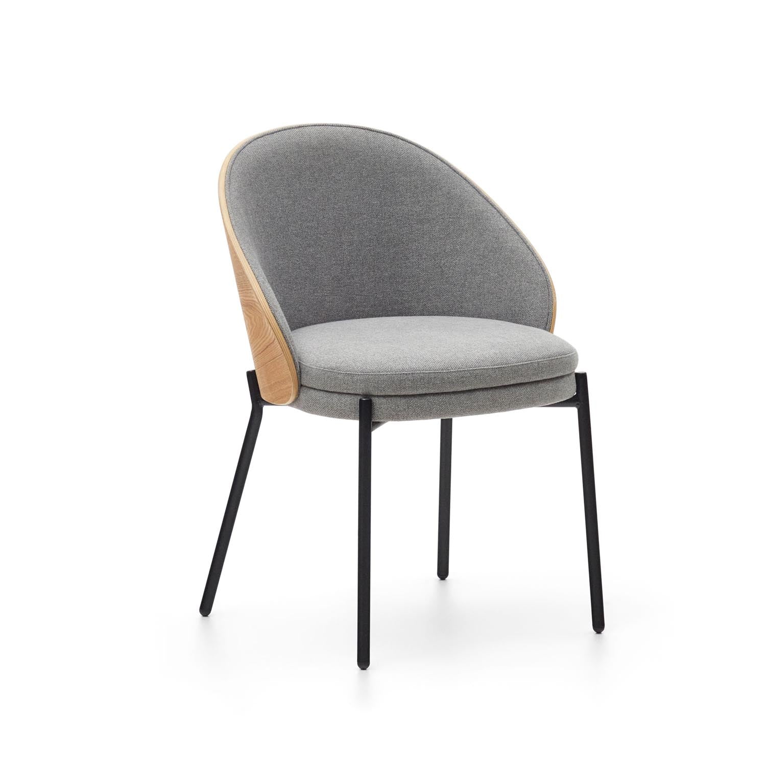 Eleganter Eamy Stuhl: hellgraue Chenille, Eschenfurnier, schwarzes Metall. Komfort, Stabilität, modernes Design. Perfekt für Esszimmer.