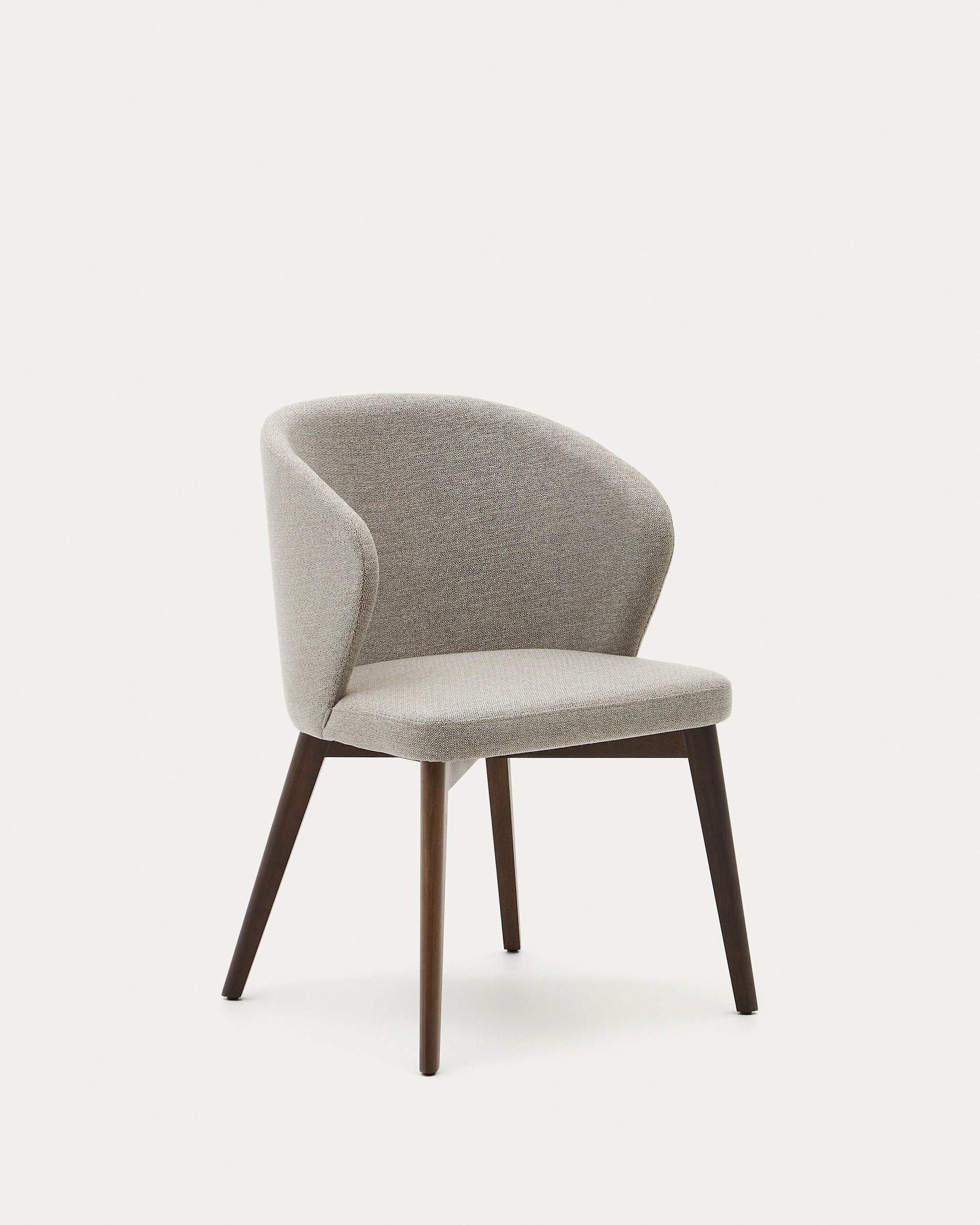 3D-Modell: Eleganter Darice Stuhl aus brauner Chenille, Buchenholz mit Nussbaum-Finish, FSC 100% zertifiziert.