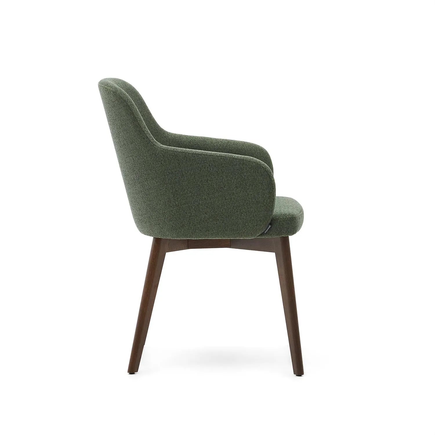 Eleganter Nelida Stuhl: Grünes Chenille, FSC-zertifiziertes Buchenholz.