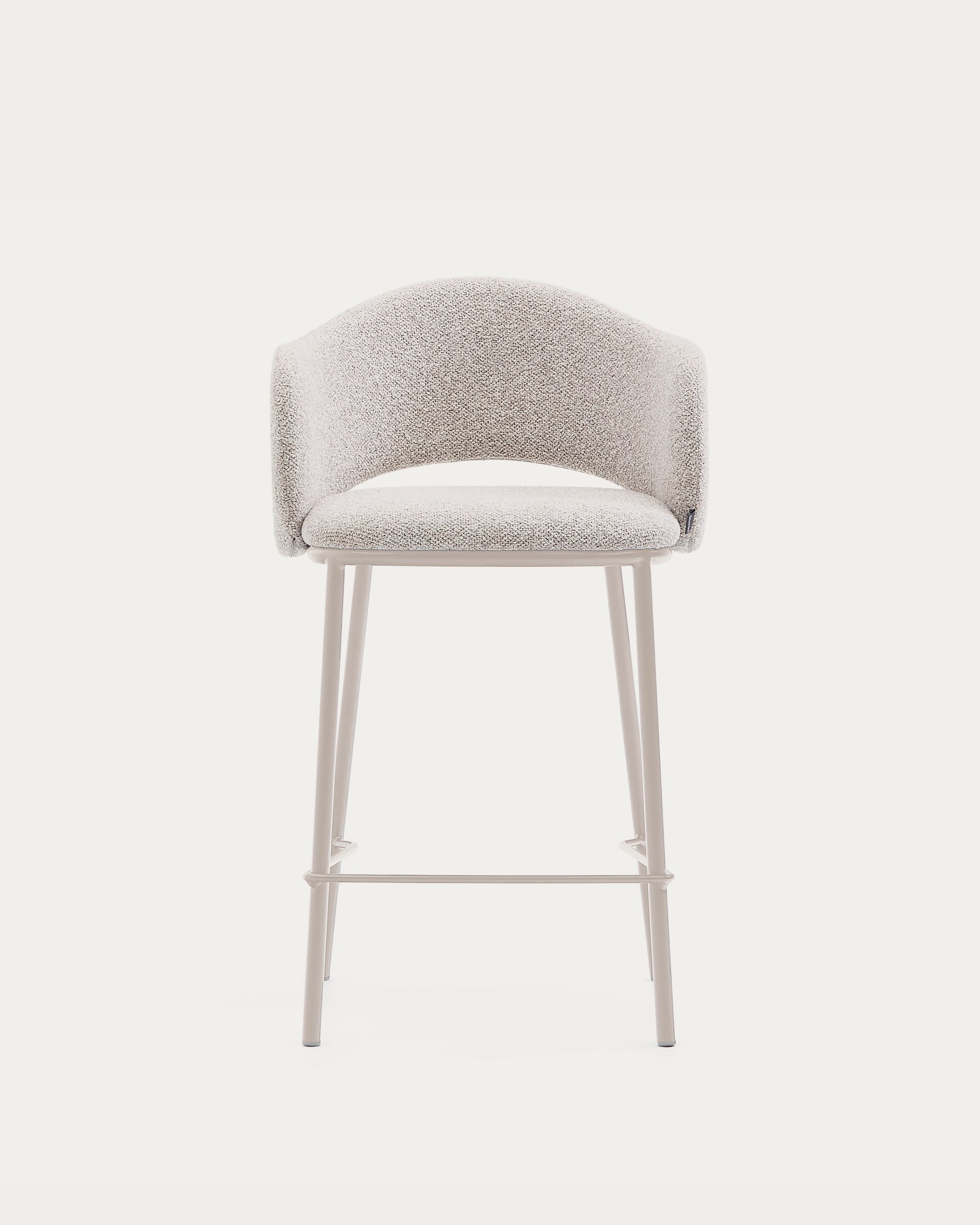 Moderner Hocker Maina mit grobem beigem Chenillebezug, stabilen Stahlbeinen in beigem Finish, FSC-zertifiziert, Höhe 65 cm.