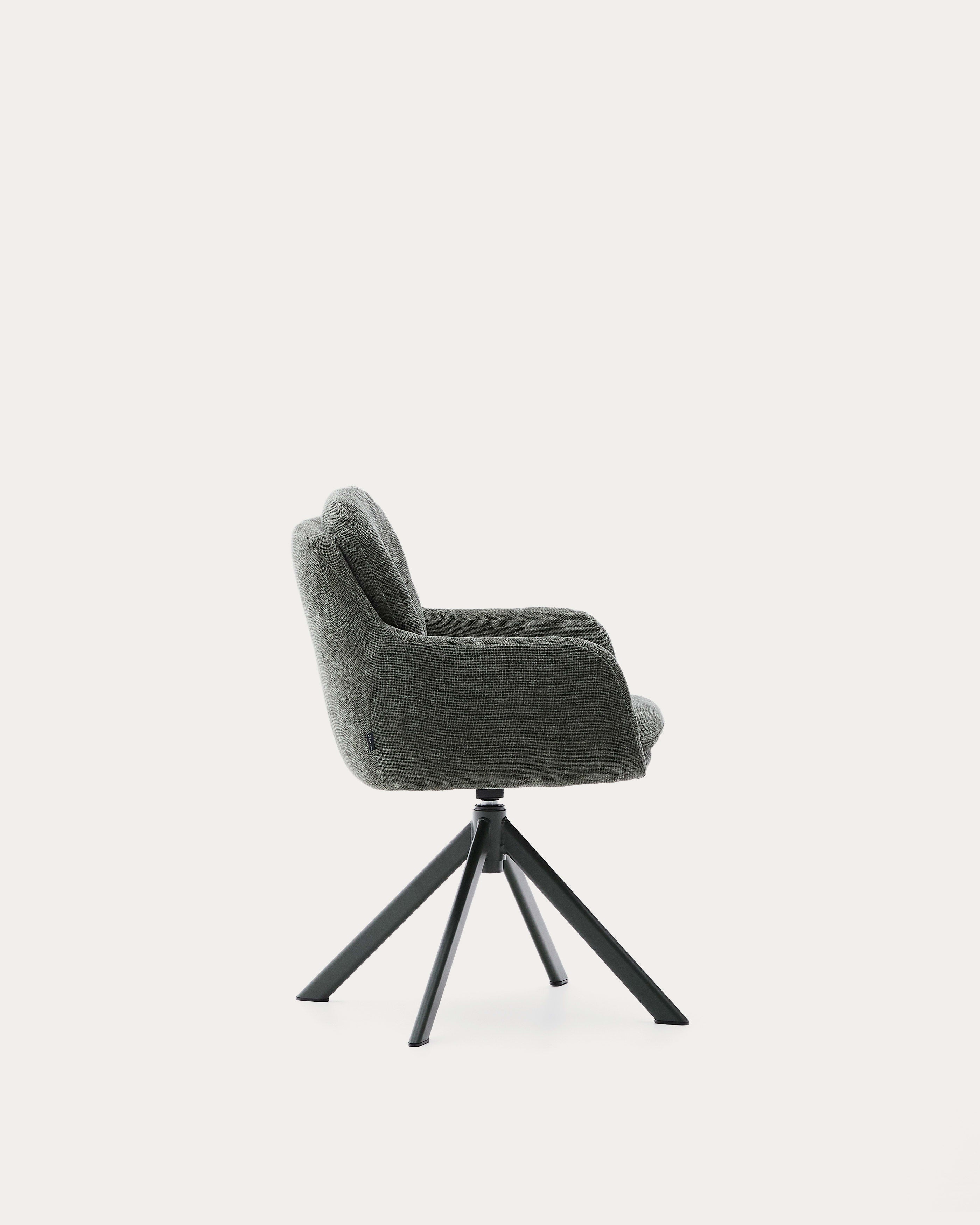 Eleganter Drehstuhl Lexa mit grünem Chenille-Stoff und grünen Stahlbeinen, perfekt für moderne und stilvolle Wohnräume.