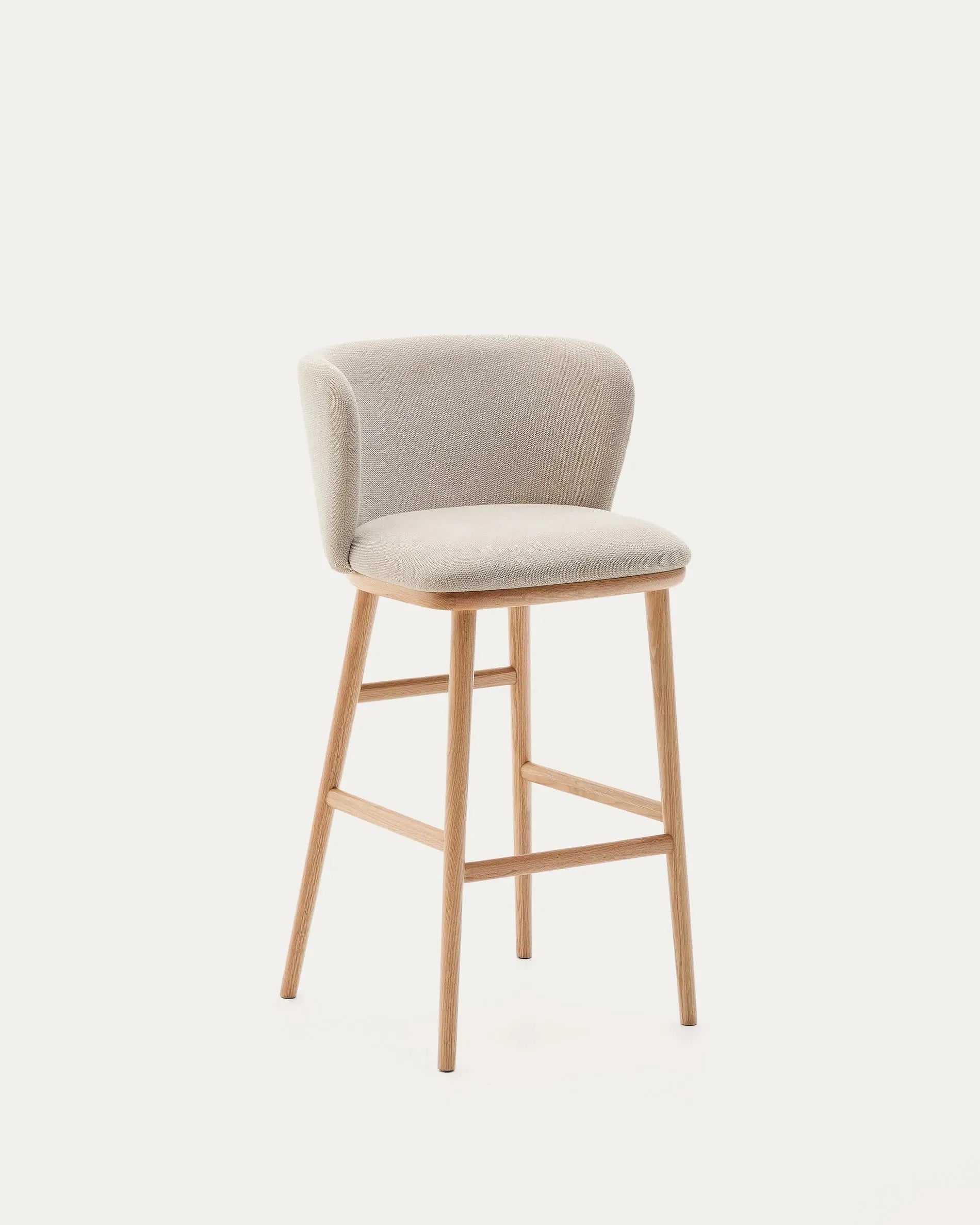 Eleganter Hocker Ciselia: Beige Chenille, massive Esche, 75 cm hoch, FSC-zertifiziert. Perfekt für moderne Räume.