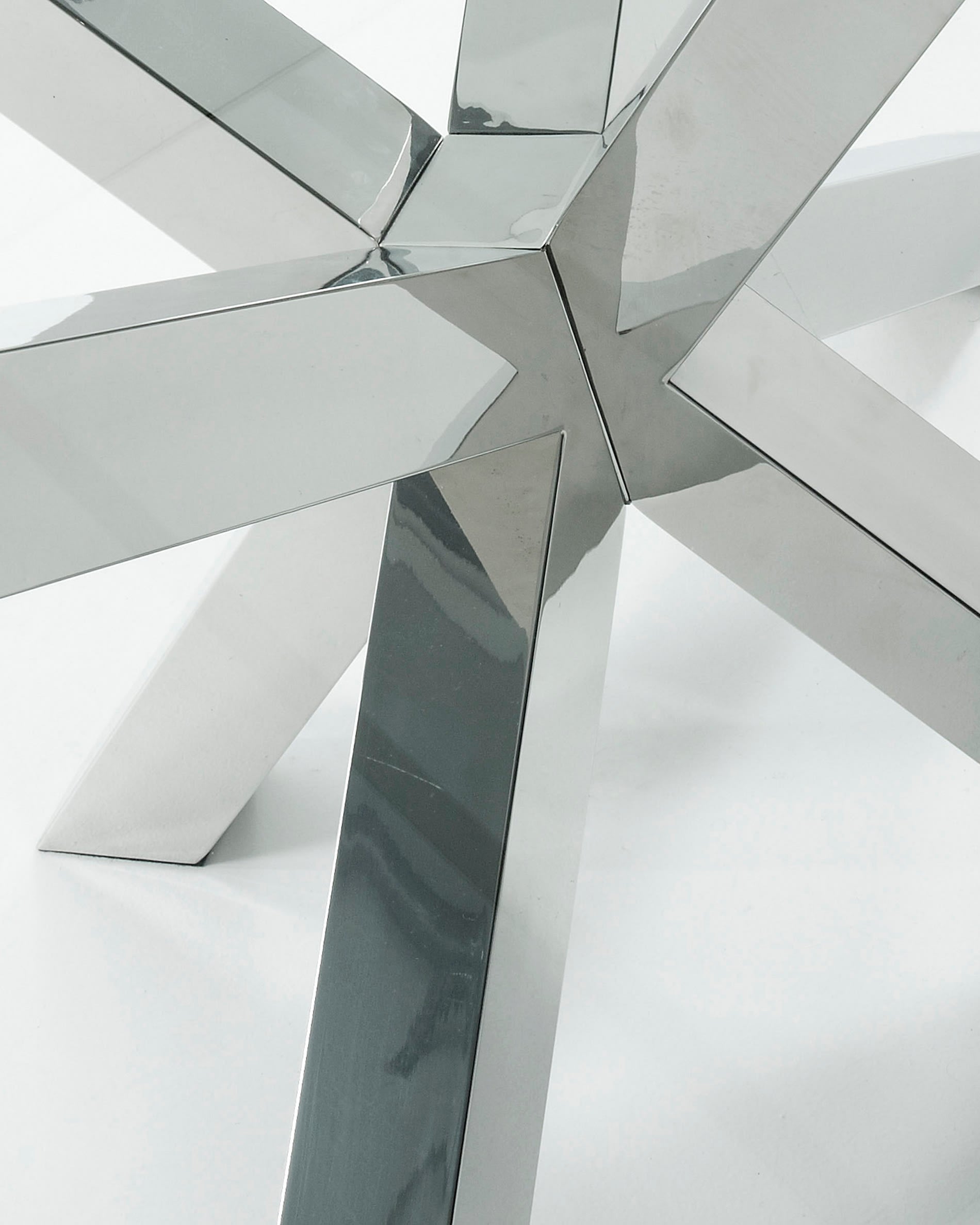 Eleganter Argo Tisch mit klarer Glasplatte und robusten Edelstahlbeinen, 180x100 cm, perfekt für moderne Wohn- und Esszimmer.