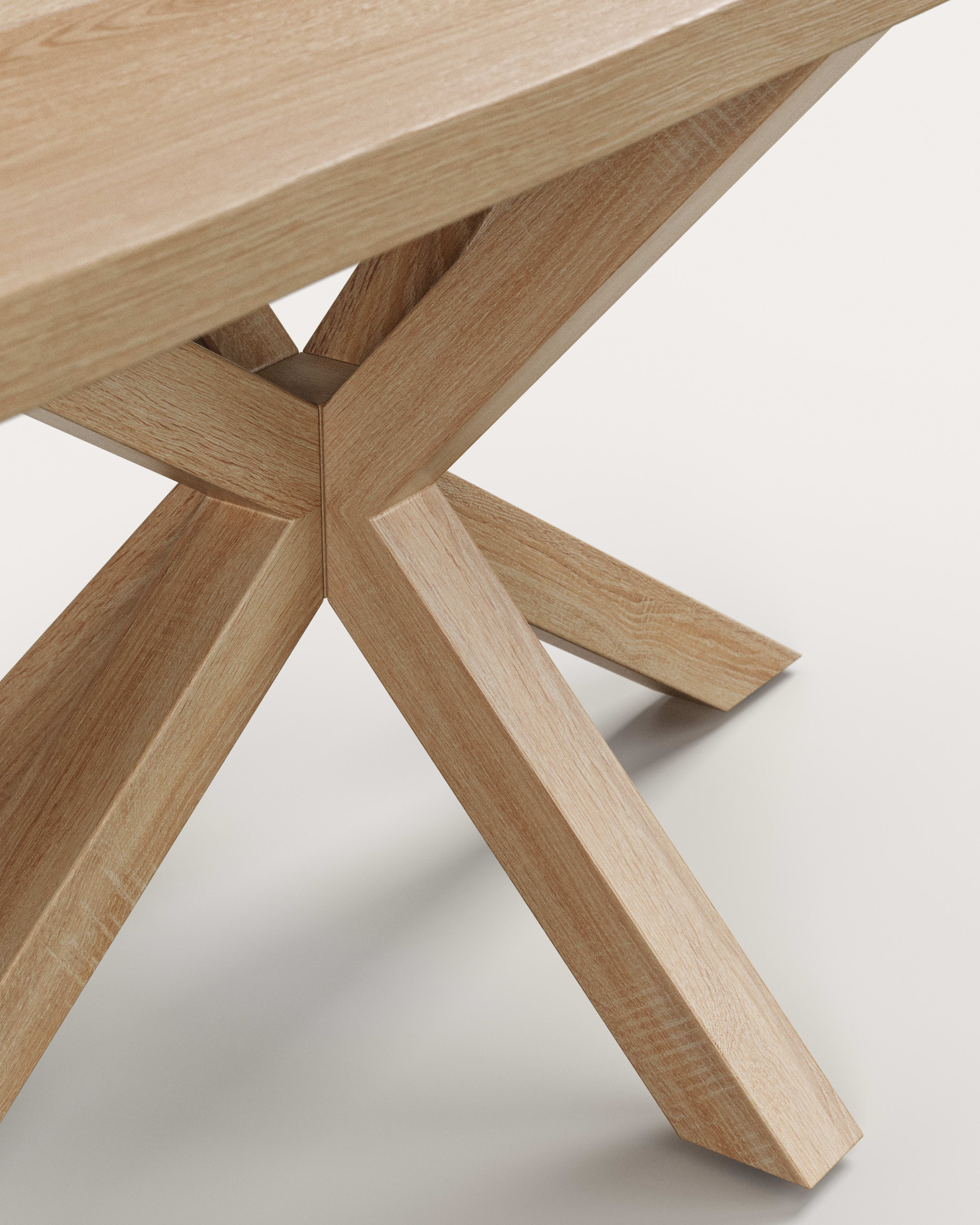 Tisch Argo aus gebleichtem Eichenfurnier und Beinen aus Stahl in Holzoptik, 180 x 100 cm in  präsentiert im Onlineshop von KAQTU Design AG. Esstisch ist von Kave Home