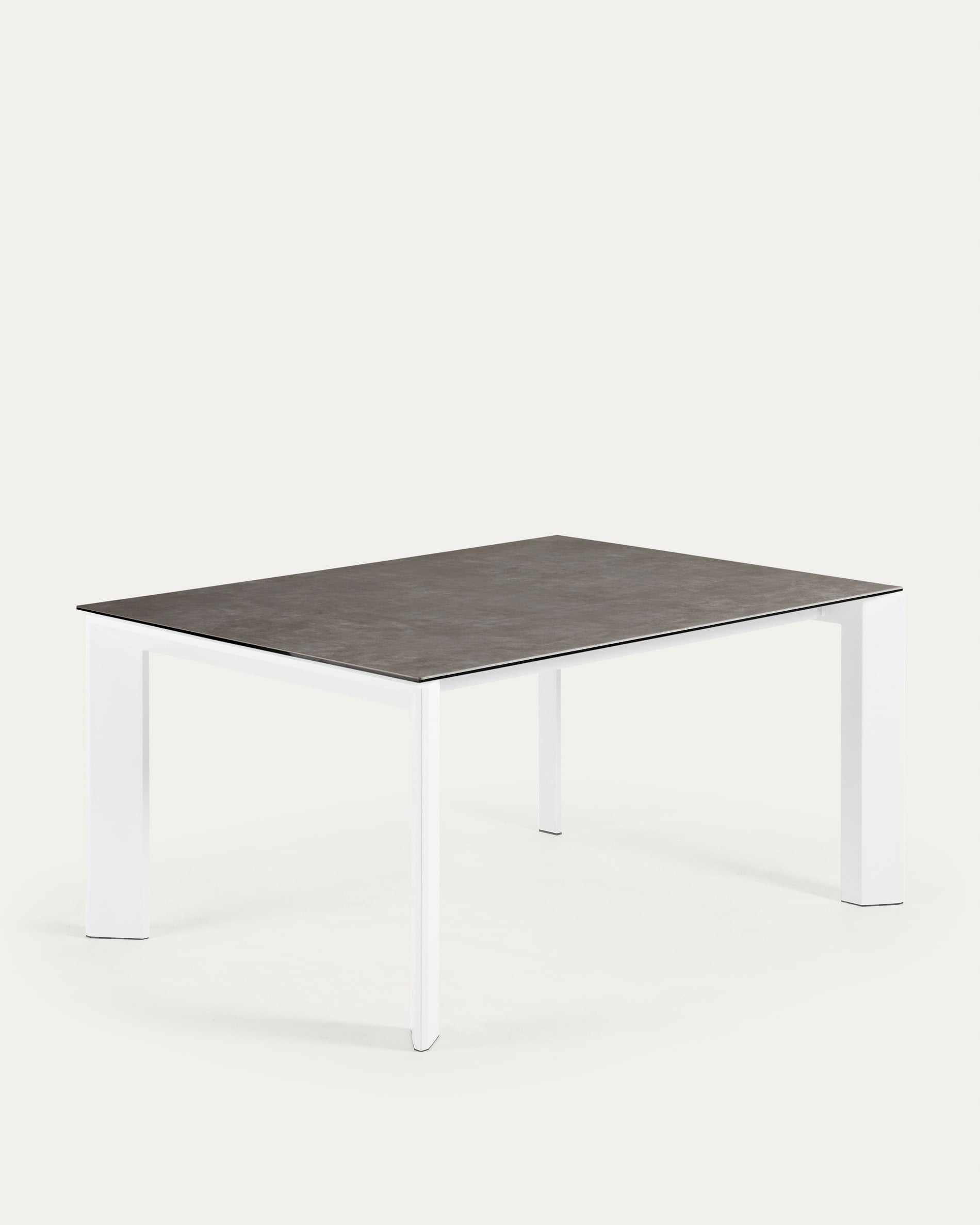 Axis Ausziehtisch: Feinsteinzeug, Vulcano Ceniza Finish, weisse Stahlbeine, ausziehbar 160-220 cm, modern und funktional.