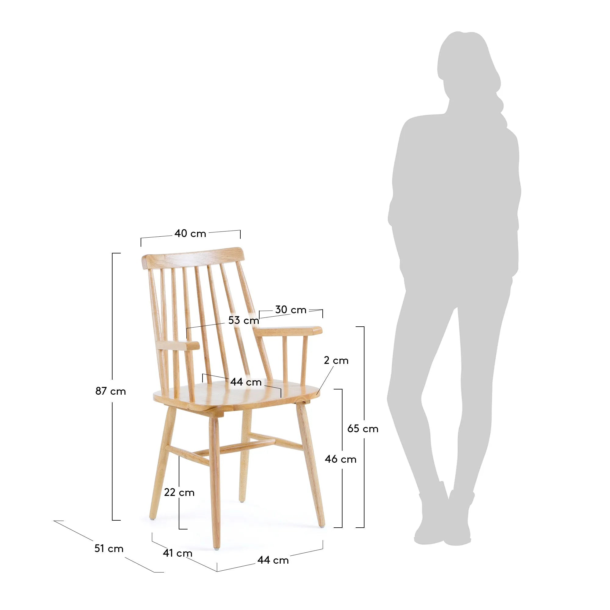 Eleganter Tressia Stuhl: Massives Kautschukholz, nordisches Design, ergonomische Armlehnen, zeitlos und langlebig.