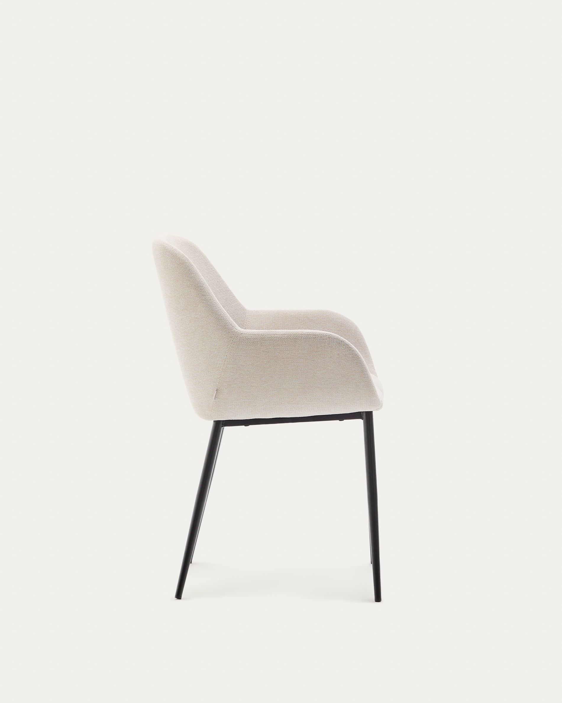Sedia Konna beige con gambe in acciaio verniciato nero
