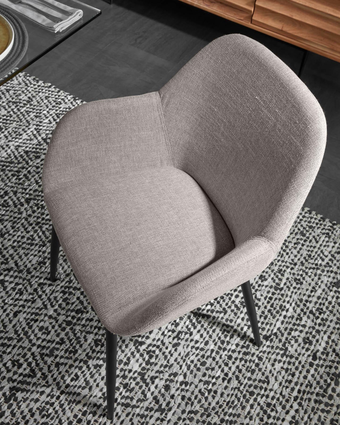 Konna Stuhl hellgrau FR in Grau präsentiert im Onlineshop von KAQTU Design AG. Stuhl ist von Kave Home