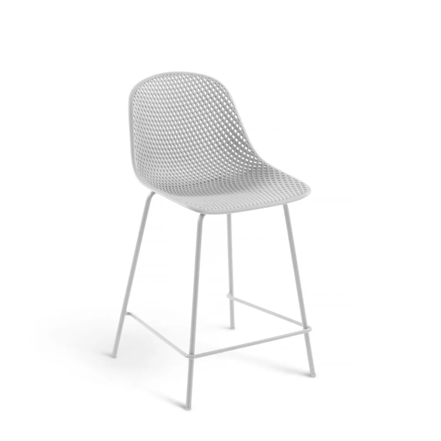 3D-Modell des weißen Outdoor Hockers Quinby, 65 cm, aus Stahl und Polypropylen, für Garten und Balkon.