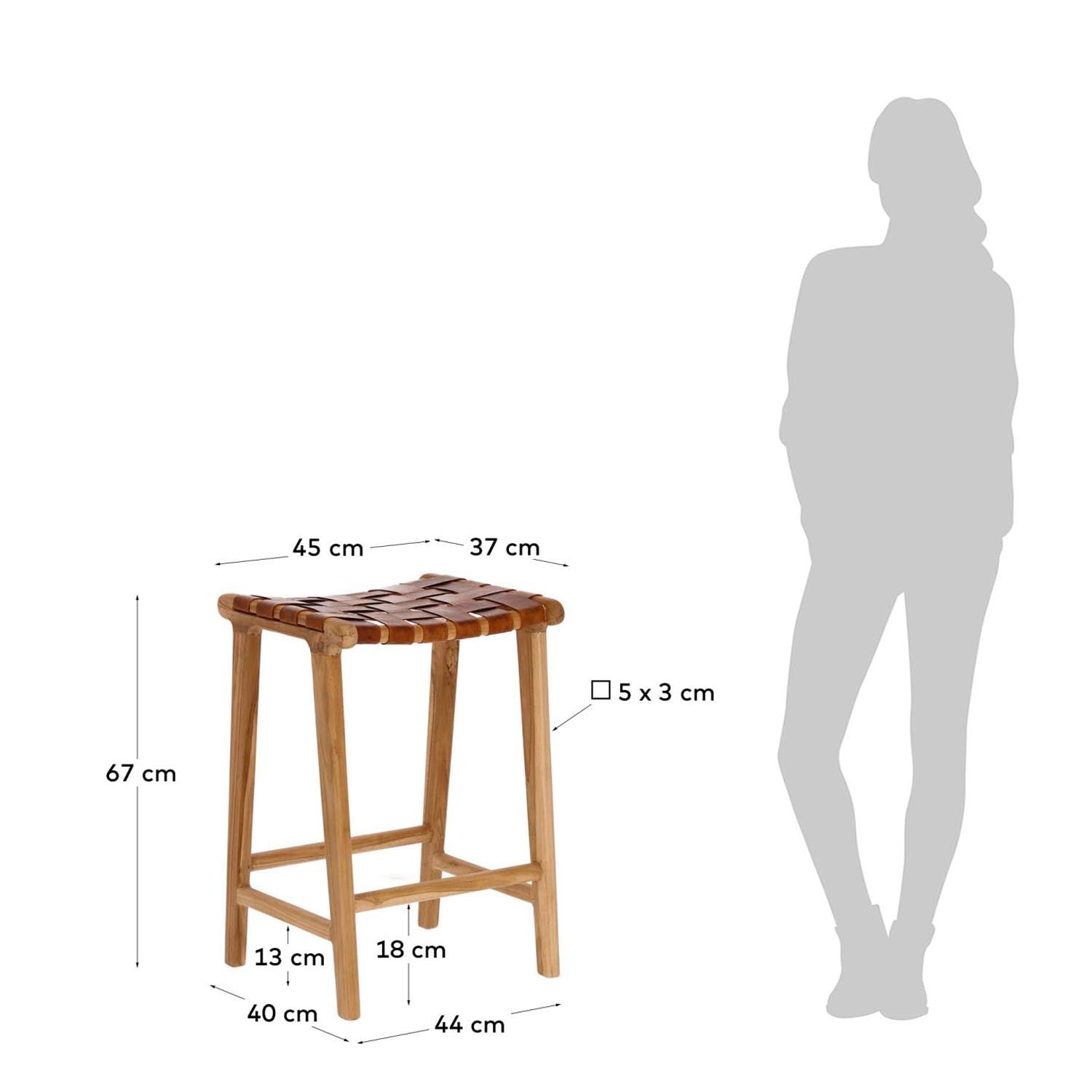 Eleganter Teakholz-Hocker 67 cm von Kave Home für stilvolle Räume.