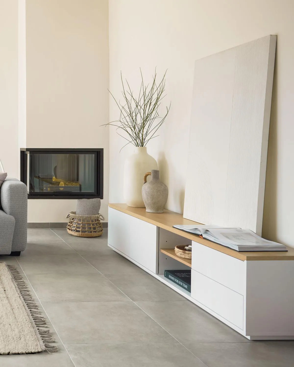 Eleganter Abilen TV-Schrank: Funktionalität trifft auf modernes Design.