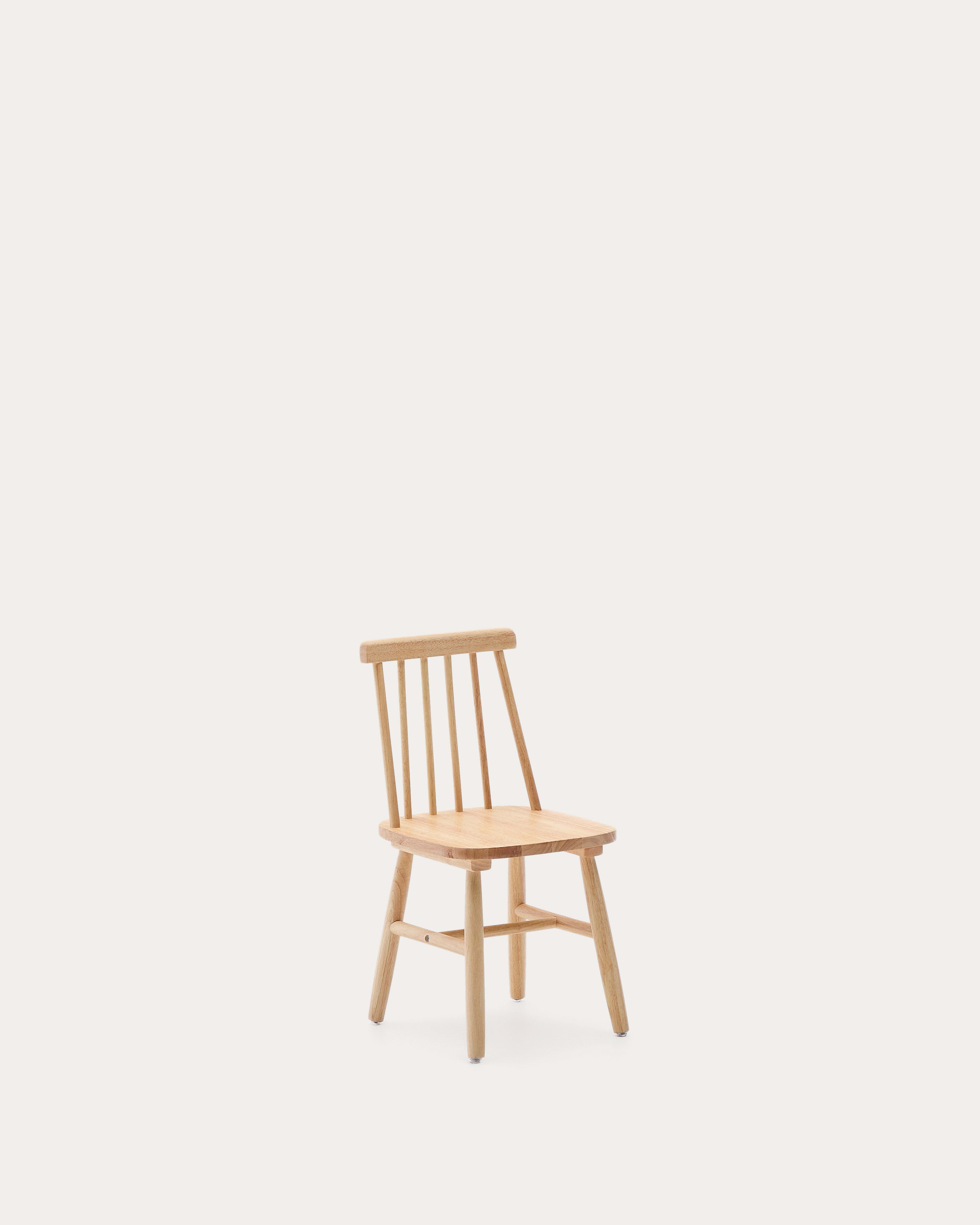 Children's chair Tressia made of solid rubberwood with a natural finish