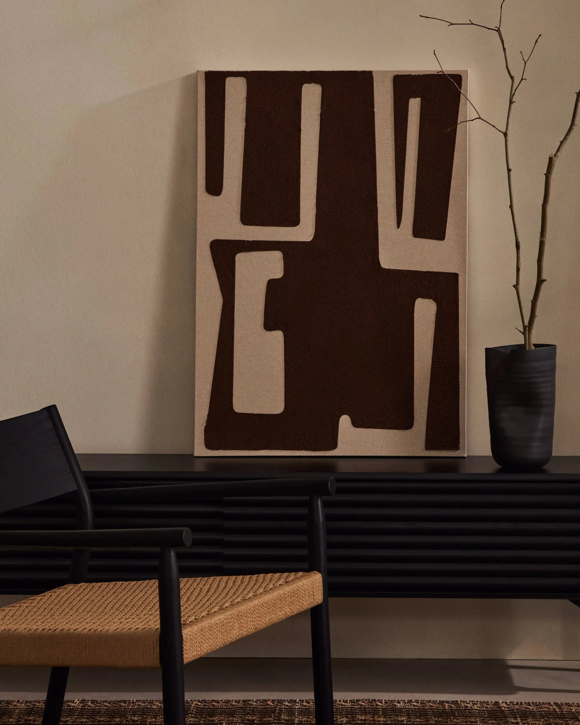 Elegantes TV-Möbel aus schwarzem Eichenfurnier, 200x57 cm, mit 2 Türen für stilvollen Stauraum.