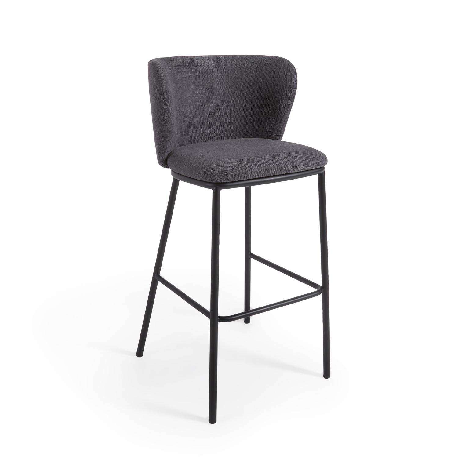 Eleganter Ciselia Hocker in dunkelgrauem Chenille, 75 cm hoch, vereint Stil und Komfort für moderne Küchen und Bars.