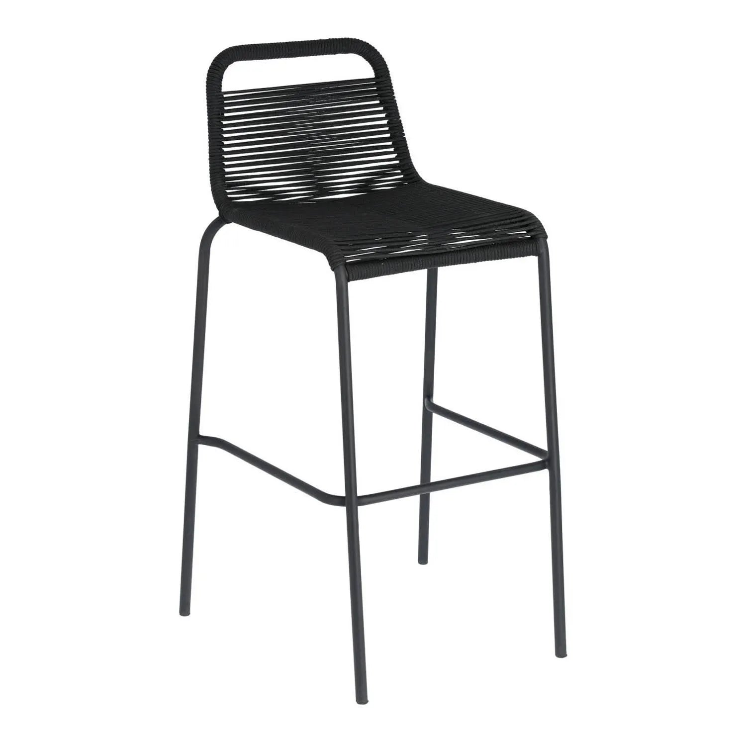 3D-Modell eines eleganten, stapelbaren Hockers aus schwarzem Seil und Stahl, 74 cm hoch, wetterfest, ideal für Terrasse und Garten.