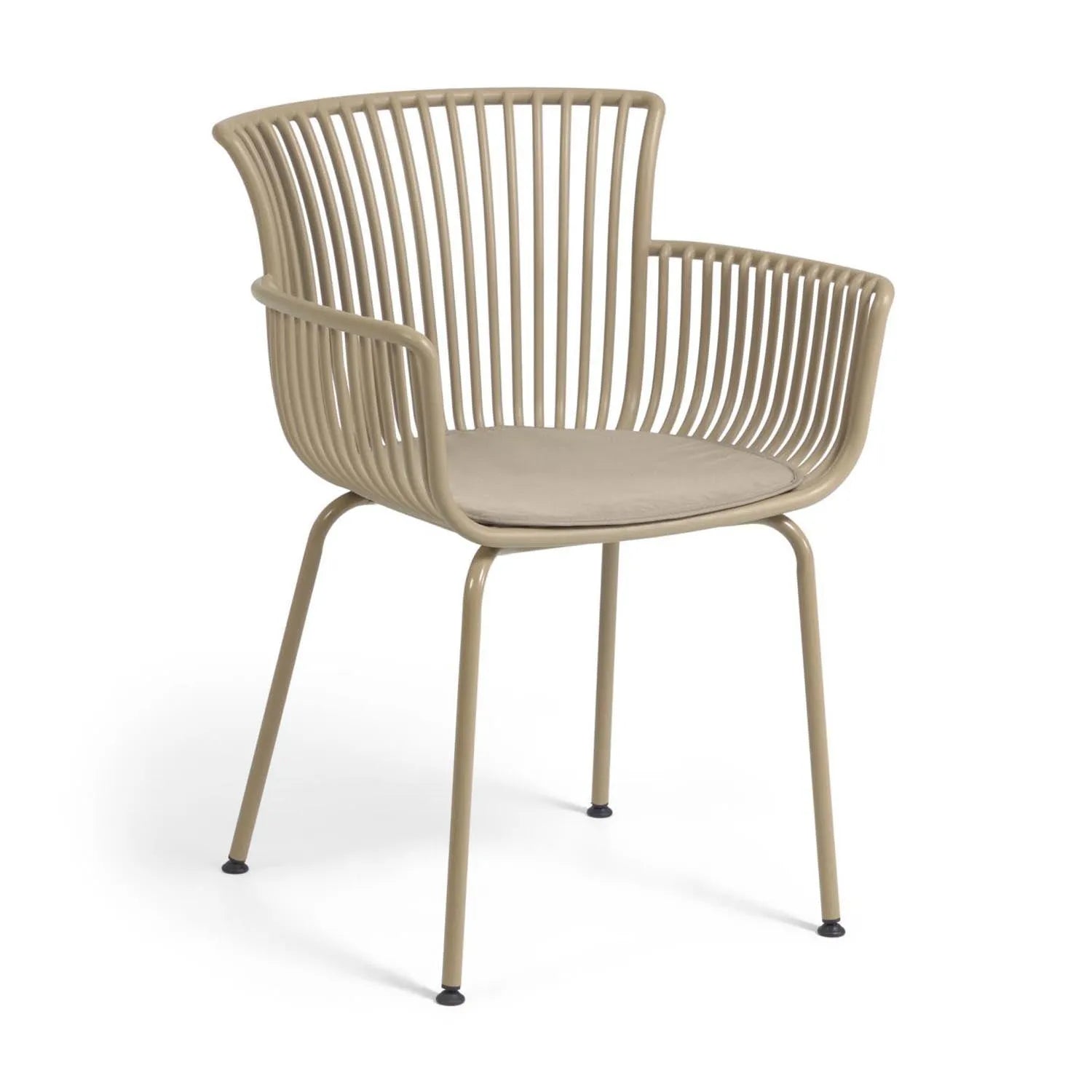 Eleganter, beiger Outdoor-Stuhl Surpika: ergonomisch, witterungsbeständig, umweltfreundlich, ideal für Garten & Balkon.