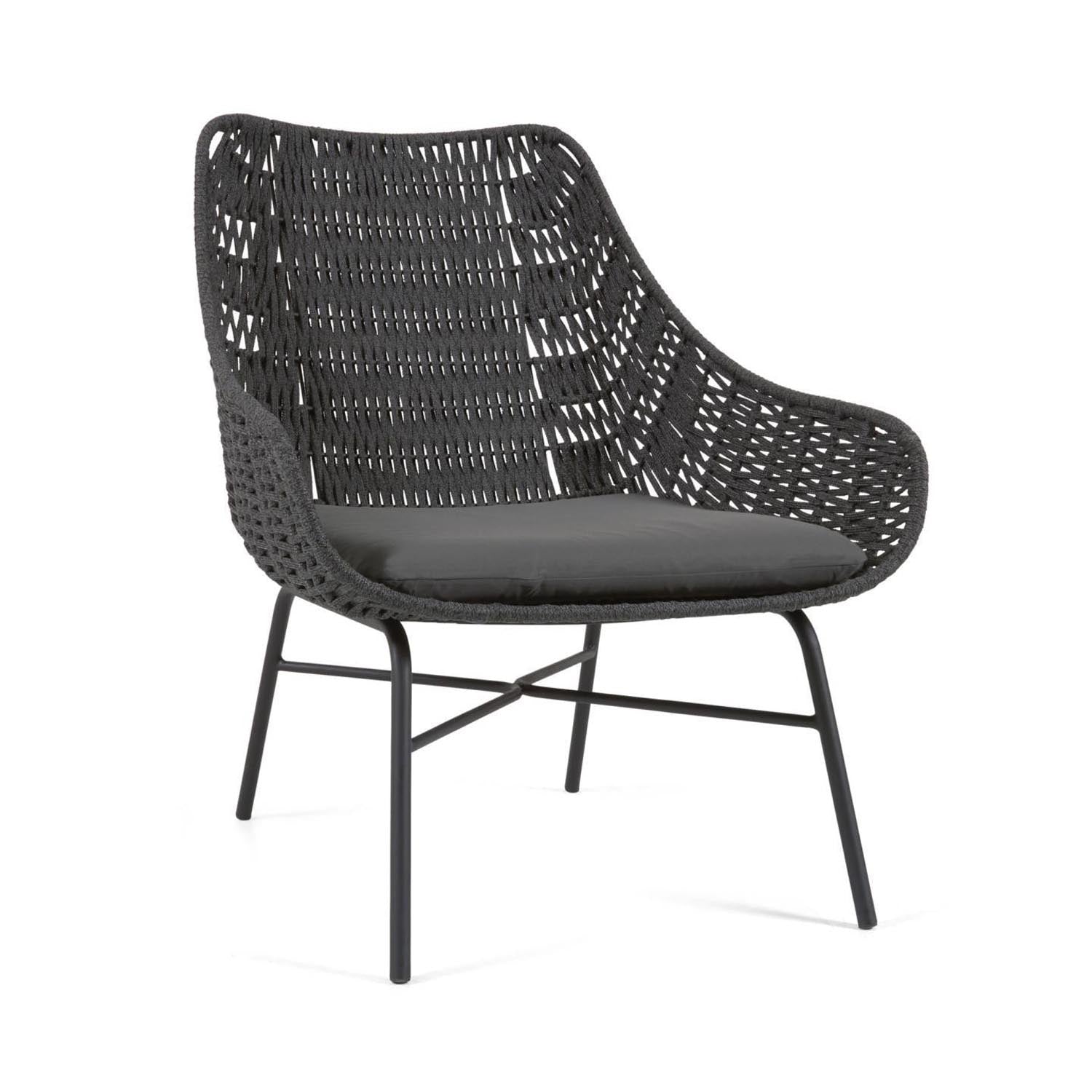 3D-Modell eines stilvollen, schwarzen Abeli Seilsessels von Kave Home, ideal für den Außenbereich.