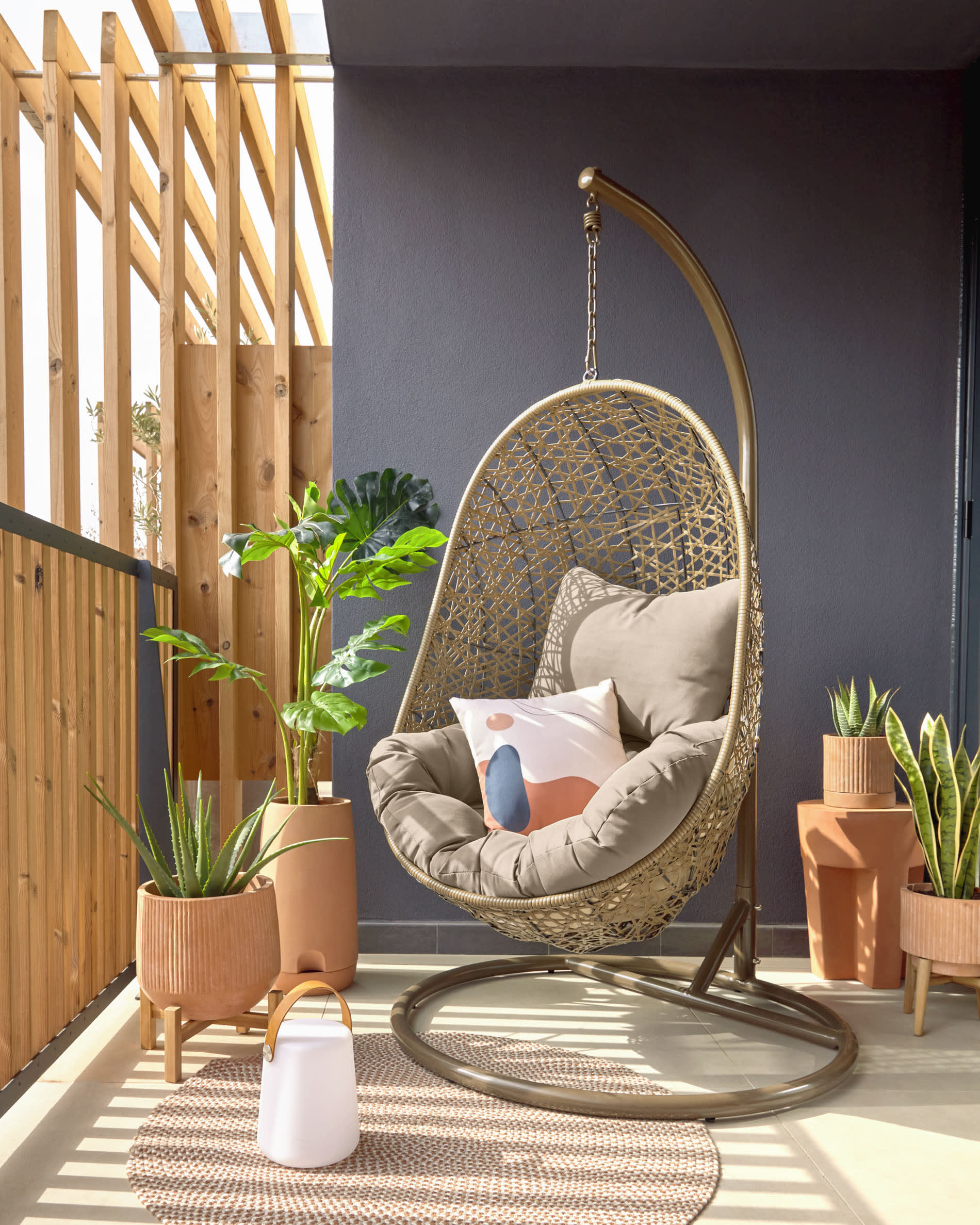 Florina hanging chair in brown