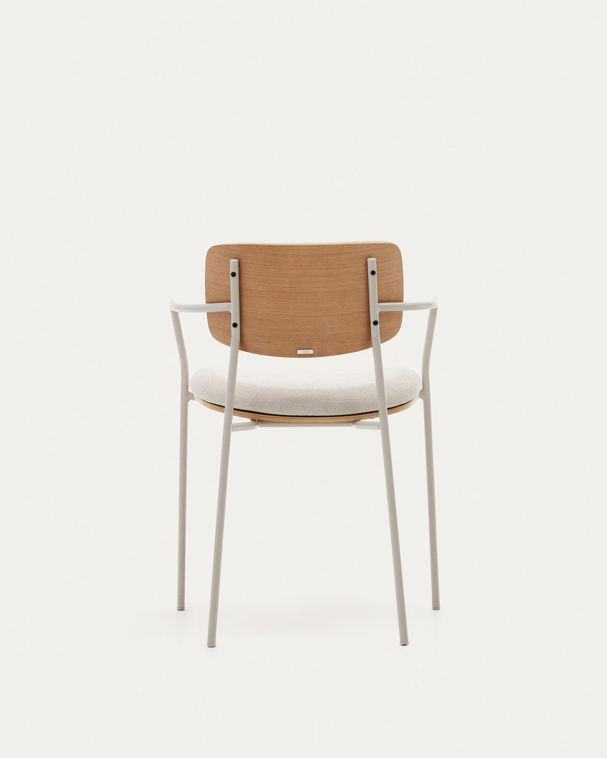 Maureen stapelbarer Stuhl aus Pappelschichtholz mit hellem Finish Metallbeine Beige FSC 100% in Beige präsentiert im Onlineshop von KAQTU Design AG. Stuhl mit Armlehne ist von Kave Home
