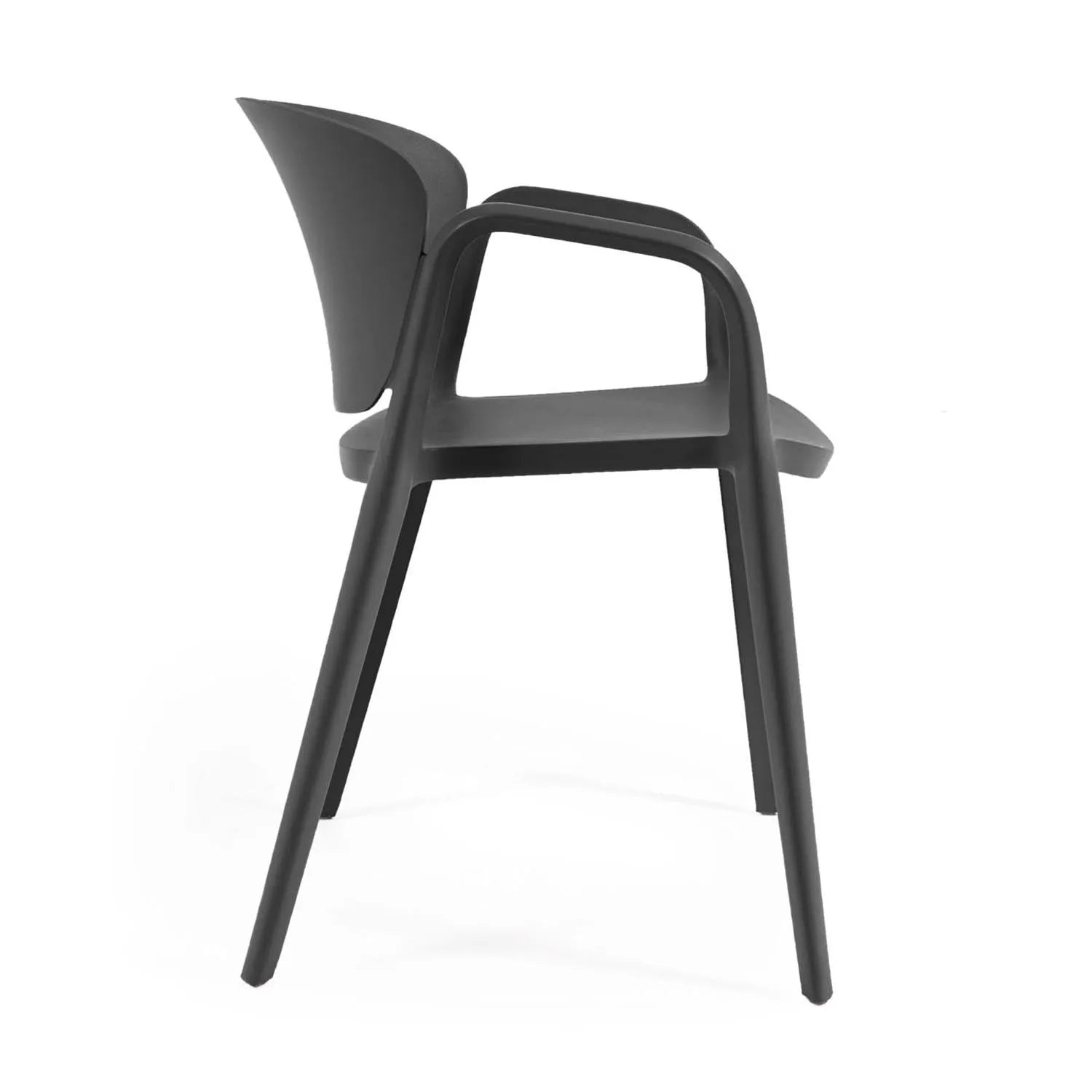 Ania Stuhl: Robuster, stapelbarer Outdoor-Komfort in elegantem Schwarz.