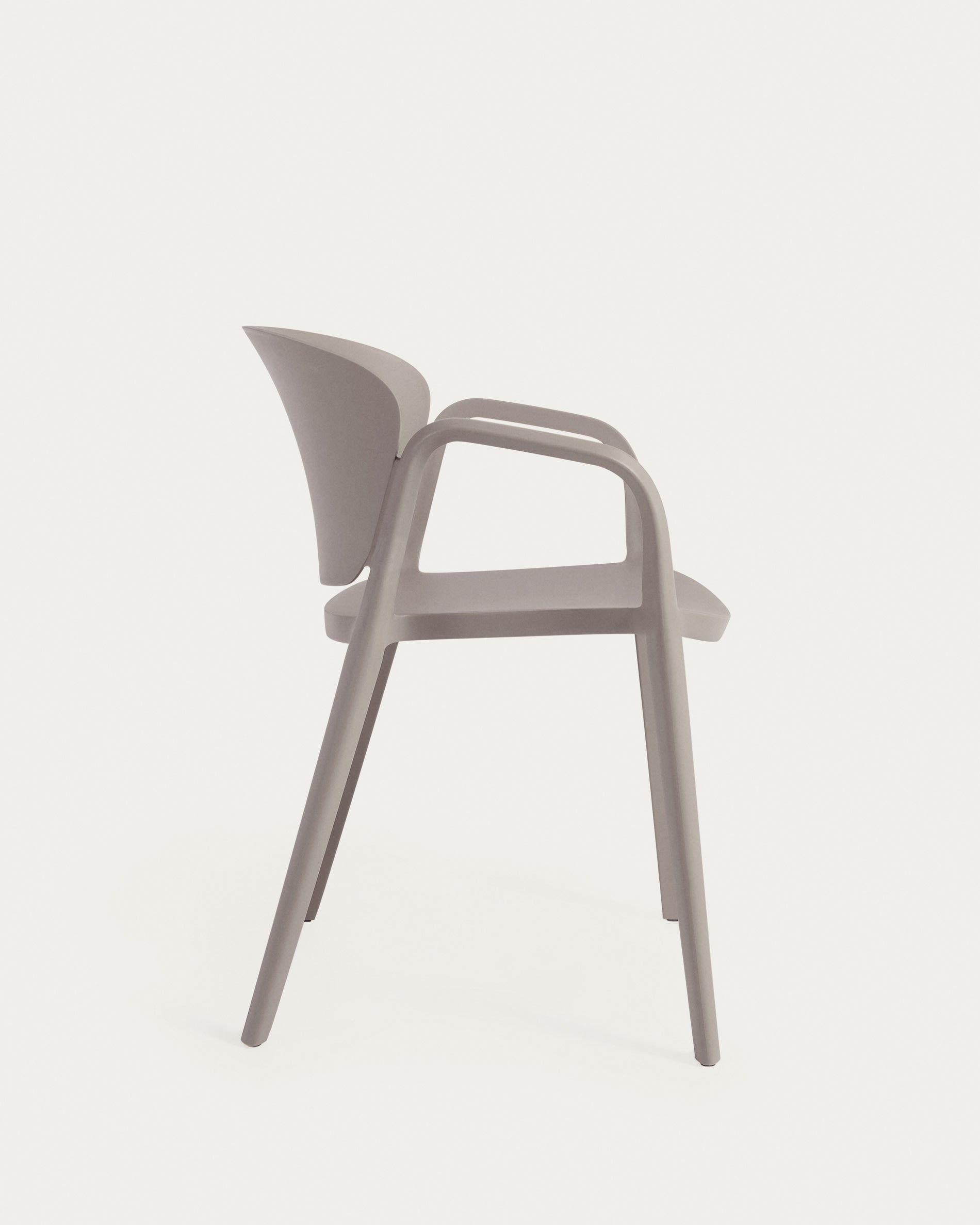 Ania stapelbarer Stuhl 100% outdoor braun