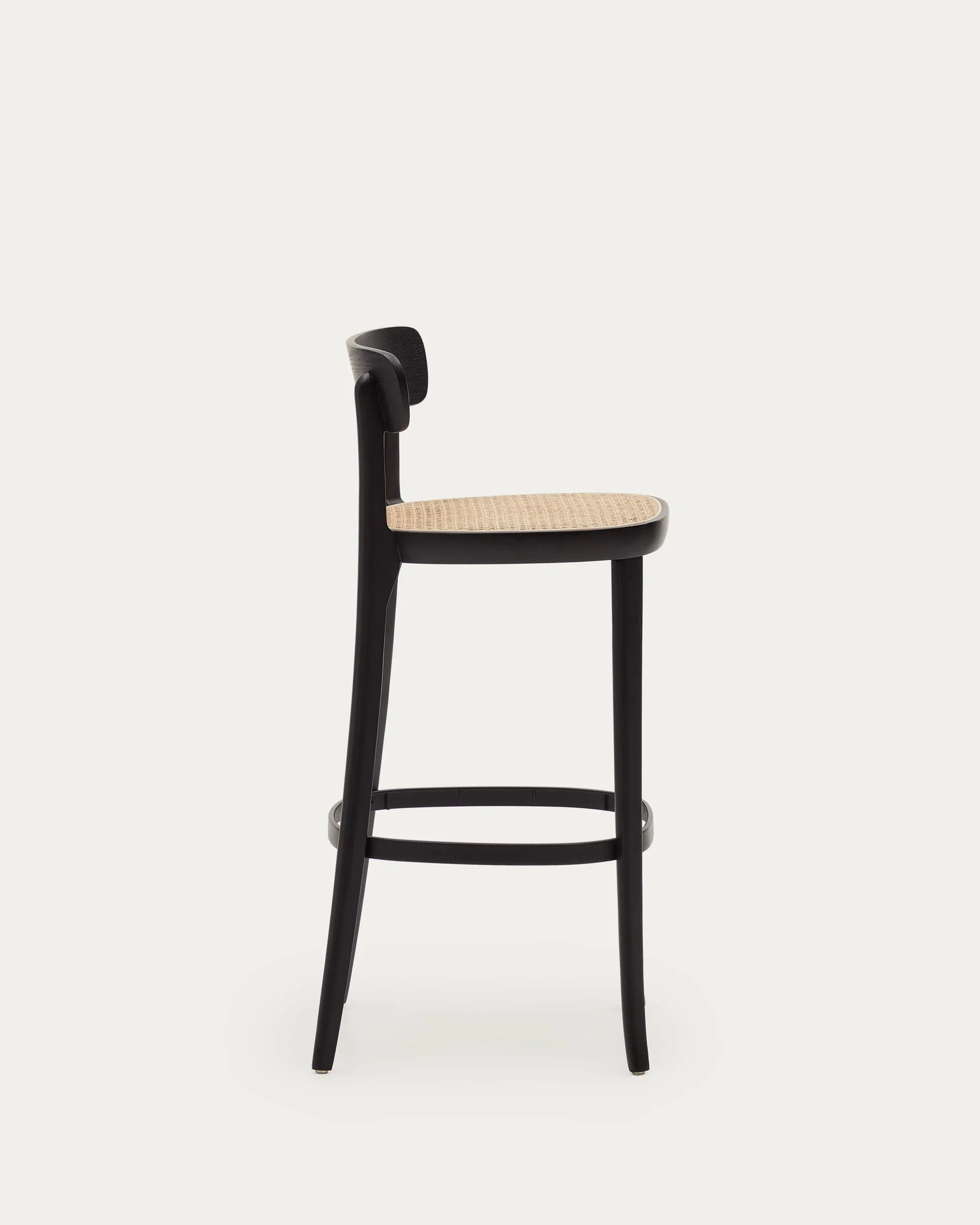 Eleganter Hocker aus Buchenholz mit schwarzem Finish, Eschenfurnier und Rattansitz, ideal für moderne Wohnräume, 75 cm hoch.