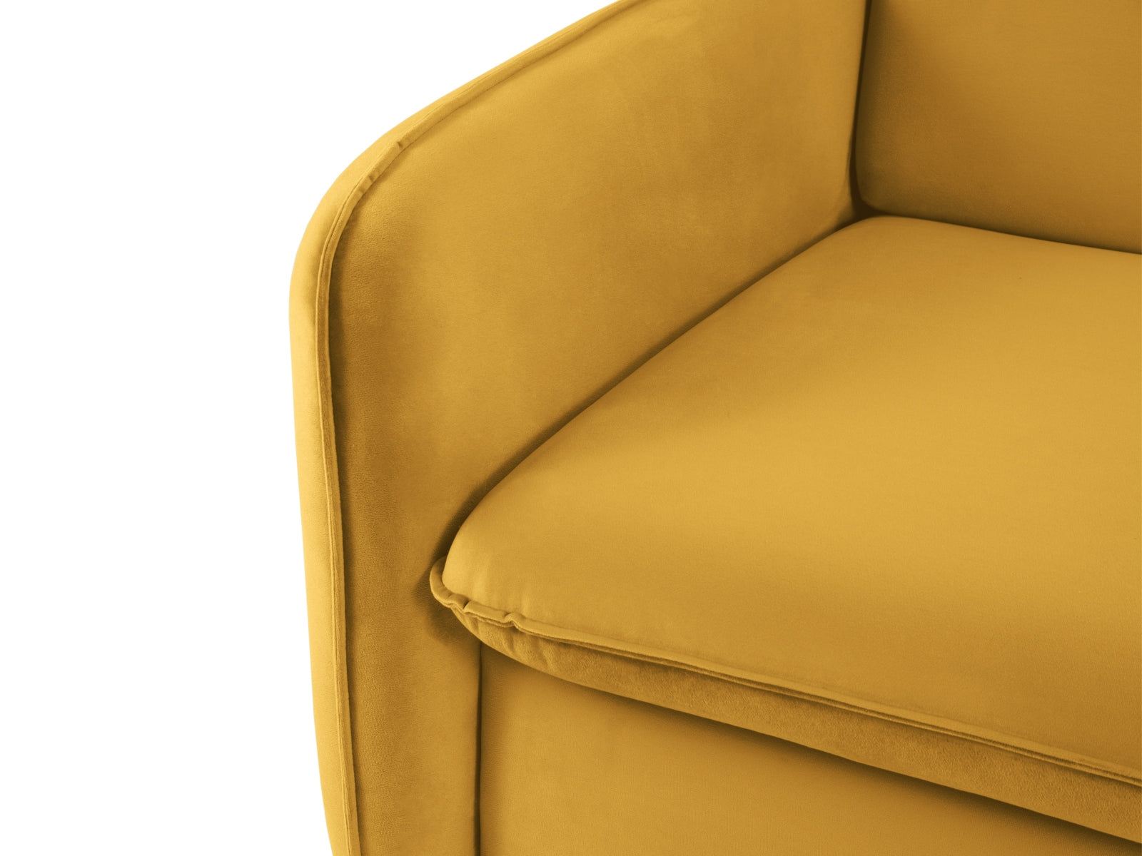 Erleben Sie das vielseitige Vienna Velour Sofa mit Schlaffunktion von Cosmopolitan Design – ideal für kleine Räume und gemütliche Übernachtungen.
