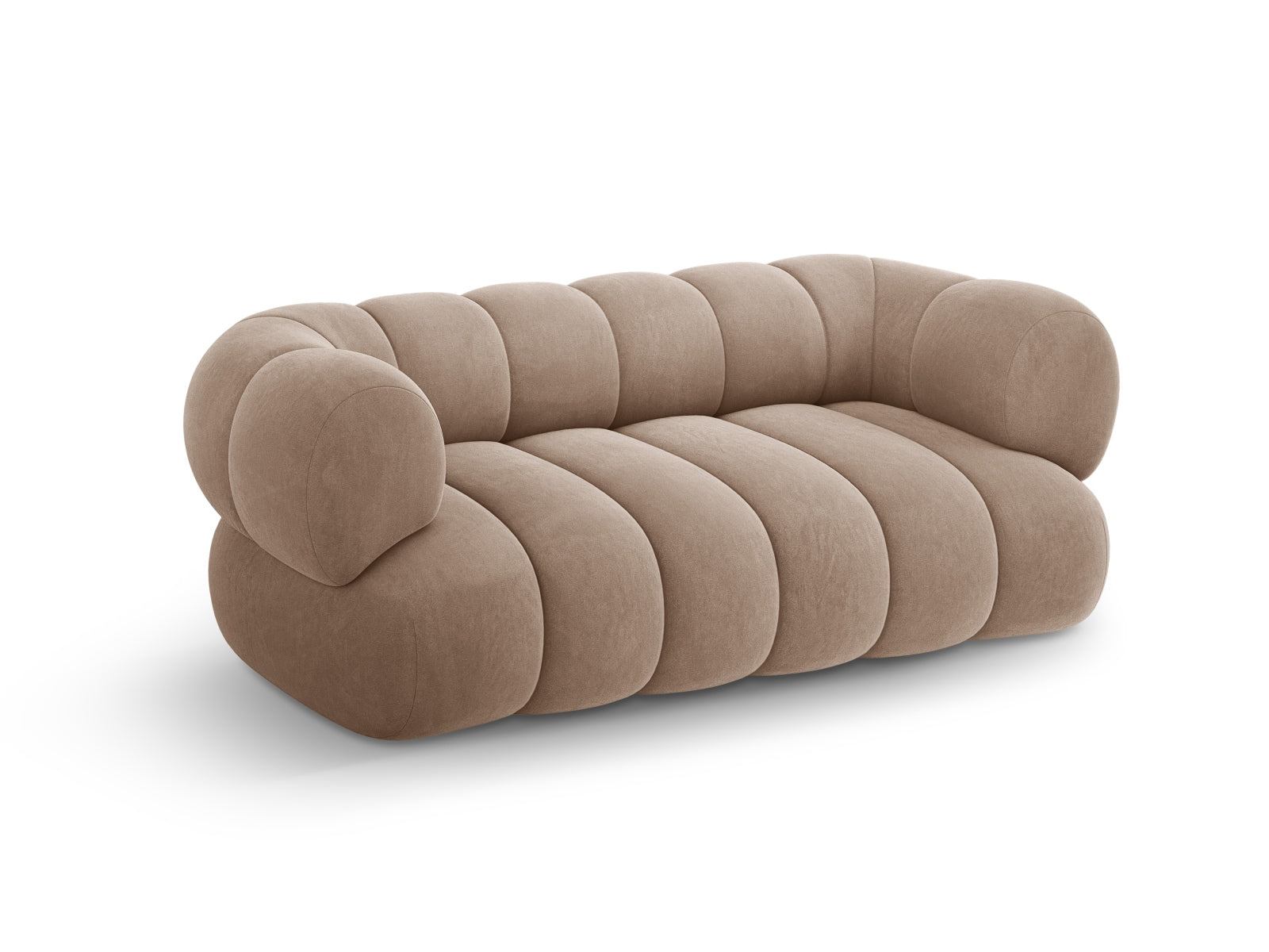 Stilvolles 2-Sitzer Velour Sofa Koge in edlem Dunkelbeige, perfekt für gemütliche und moderne Wohnambiente.