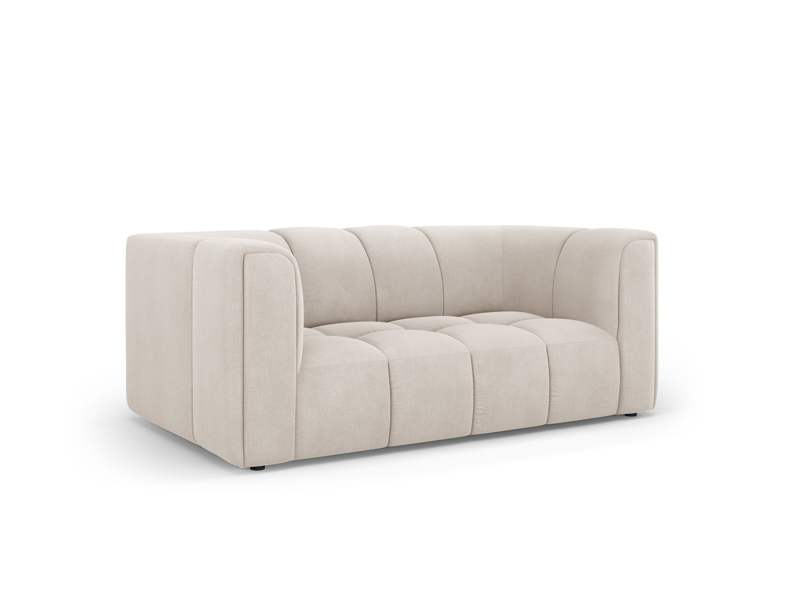 Beige 2-Sitzer Sofa Moritz von Cosmopolitan Design, stilvolles und modernes Möbelstück für Ihr Wohnzimmer, ideal für entspannte Stunden.
