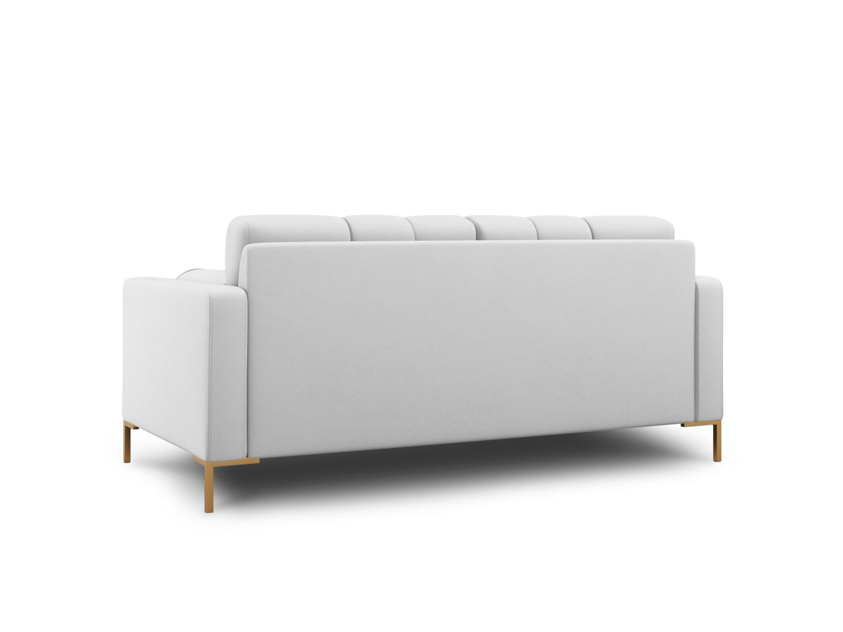 Zweisitziges Sofa Bali mit Stoffbezug, Dekokissen und schlanken Metallbeinen