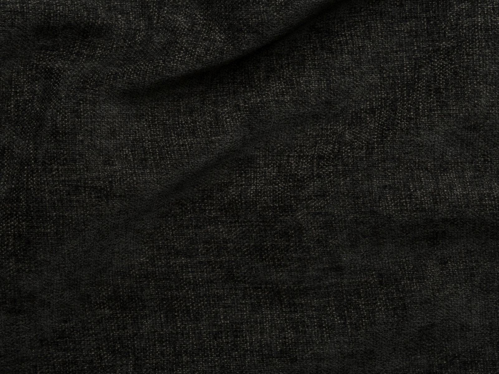 Stylisches 2-Sitzer Sofa Aveiro in klassischem Schwarz, perfekt für gemütliche Abende und stilvolle Einrichtung, erhältlich bei Cosmopolitan Design.