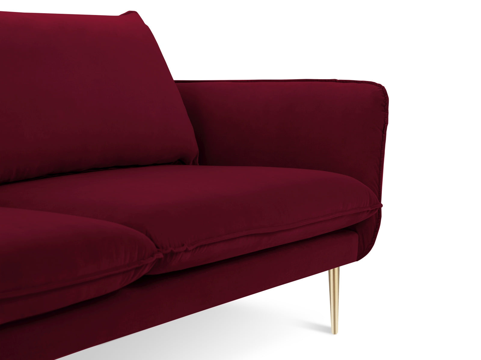 Erleben Sie das elegante Vienna Velour Sofa 2 Sitzer von Cosmopolitan Design – perfekt für stilvolle Akzente und gemütliche Stunden in jedem Raum.