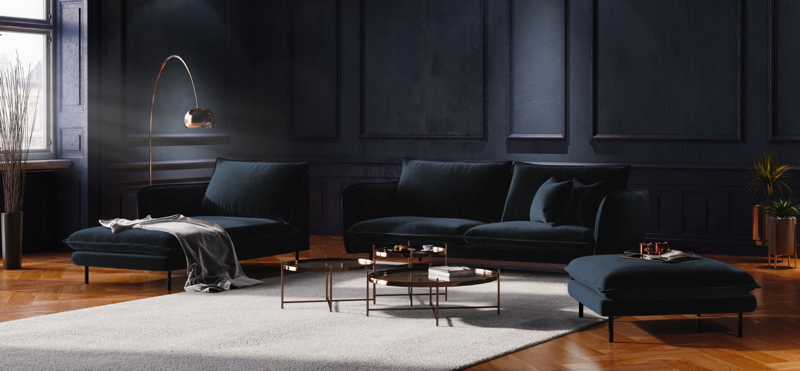 Entdecken Sie das stilvolle Vienna Velour Sofa 2 Sitzer 92cm von Cosmopolitan Design – ideal für kleine Räume und höchsten Komfort.
