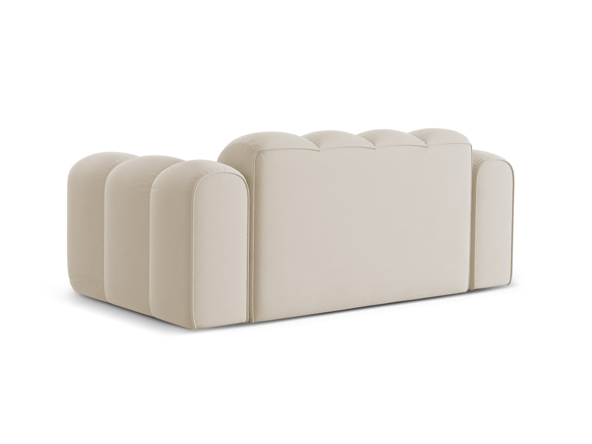 2-Sitzer Sofa Treno in Dark Beige-Bluvel präsentiert im Onlineshop von KAQTU Design AG. 2er Sofa ist von Cosmopolitan Design