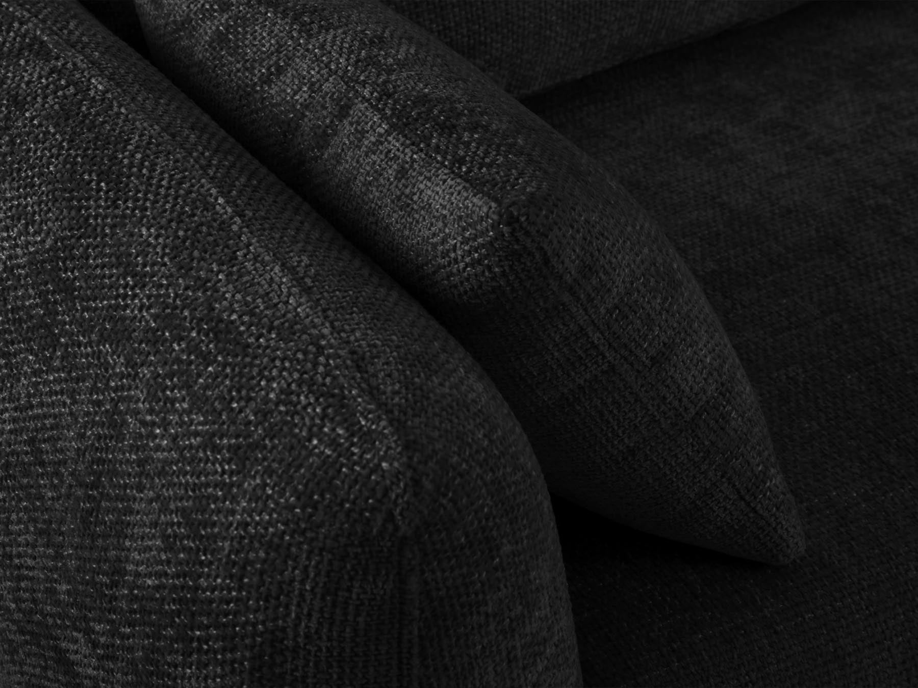 Stylisches 3-Sitzer Sofa Matera in Schwarz, perfekt für kleine Räume, vereint Komfort, Schlafplatz und cleveren Stauraum.