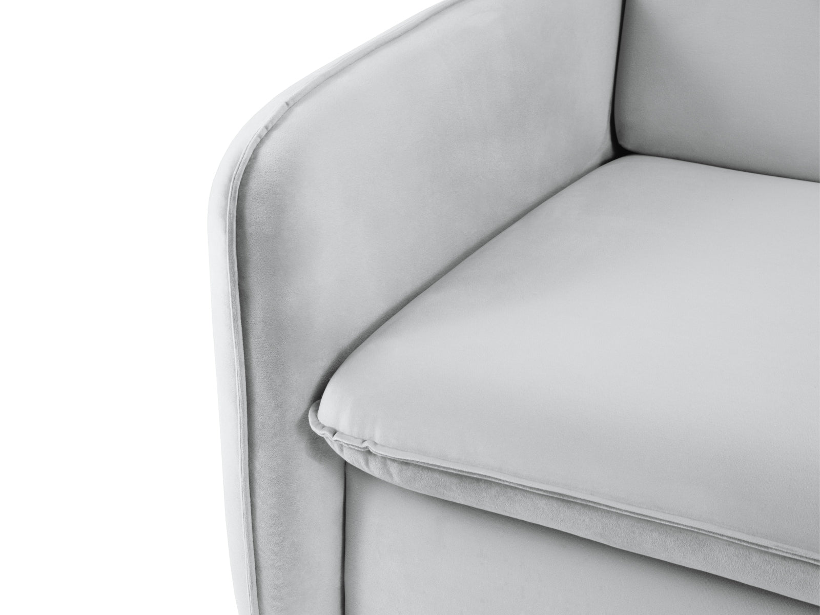 Erleben Sie das vielseitige Vienna Velour Sofa mit Schlaffunktion von Cosmopolitan Design – ideal für Komfort und Stil in jedem Raum.