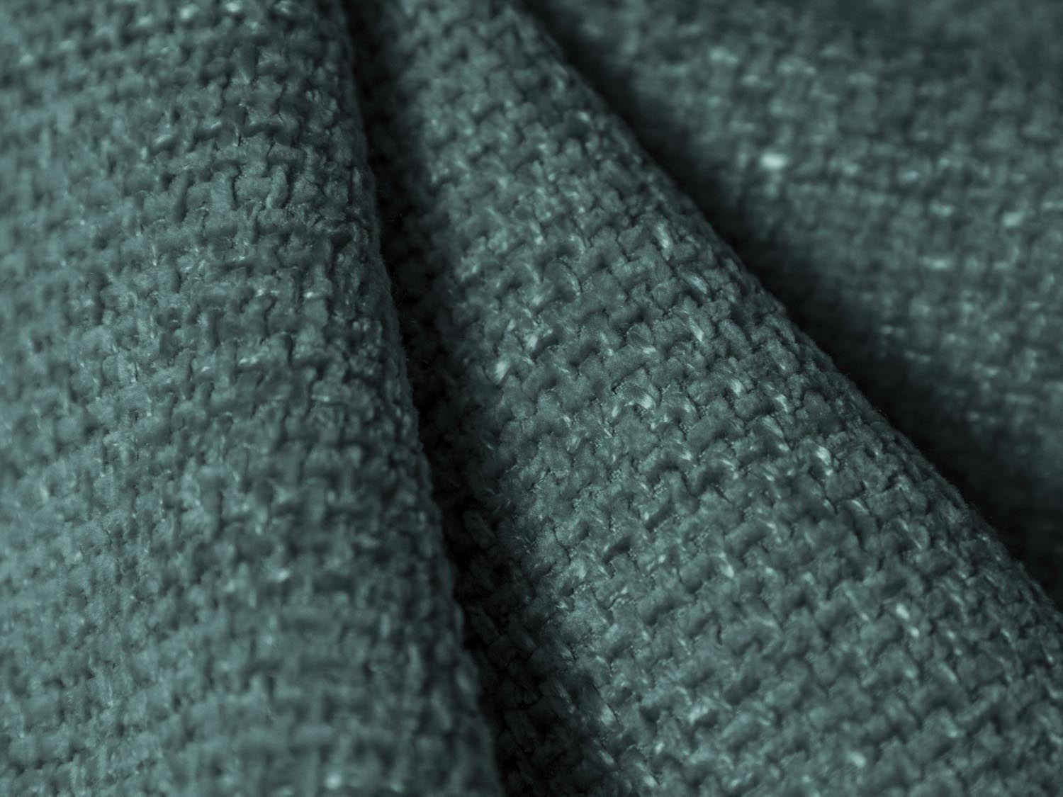 Arendal Sofa 3 Sitzer in Petrol präsentiert im Onlineshop von KAQTU Design AG. 3er Sofa ist von Cosmopolitan Design