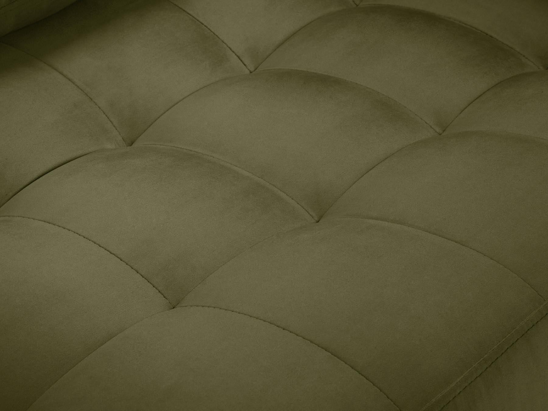 Elegantes 3-Sitzer Sofa Aspen in trendigem Grünton, ideal für moderne Wohnräume und entworfen von Cosmopolitan Design.