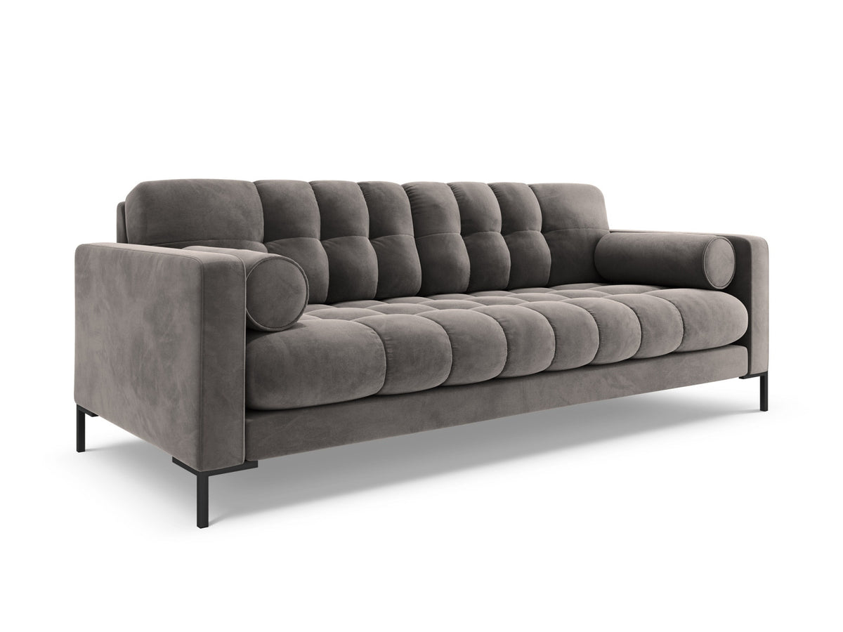 3-Sitzer Sofa Bali in Light Grey-Bluvel präsentiert im Onlineshop von KAQTU Design AG. 3er Sofa ist von Cosmopolitan Design