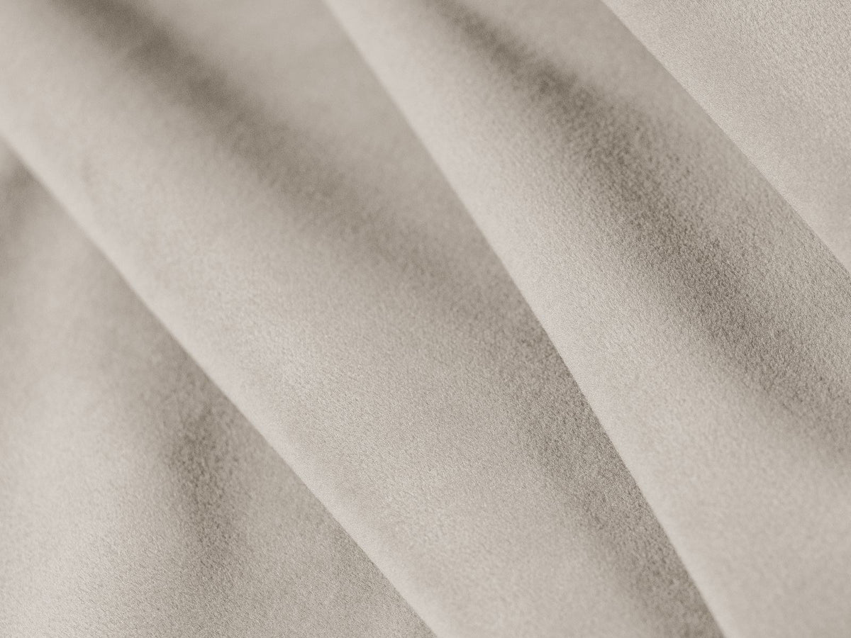 Modulares 3er Sofa Verona in Sand-Casino Samtstoff mit Massivholzrahmen und schwarzen Kunststoffbeinen, Cosmopolitan Design.