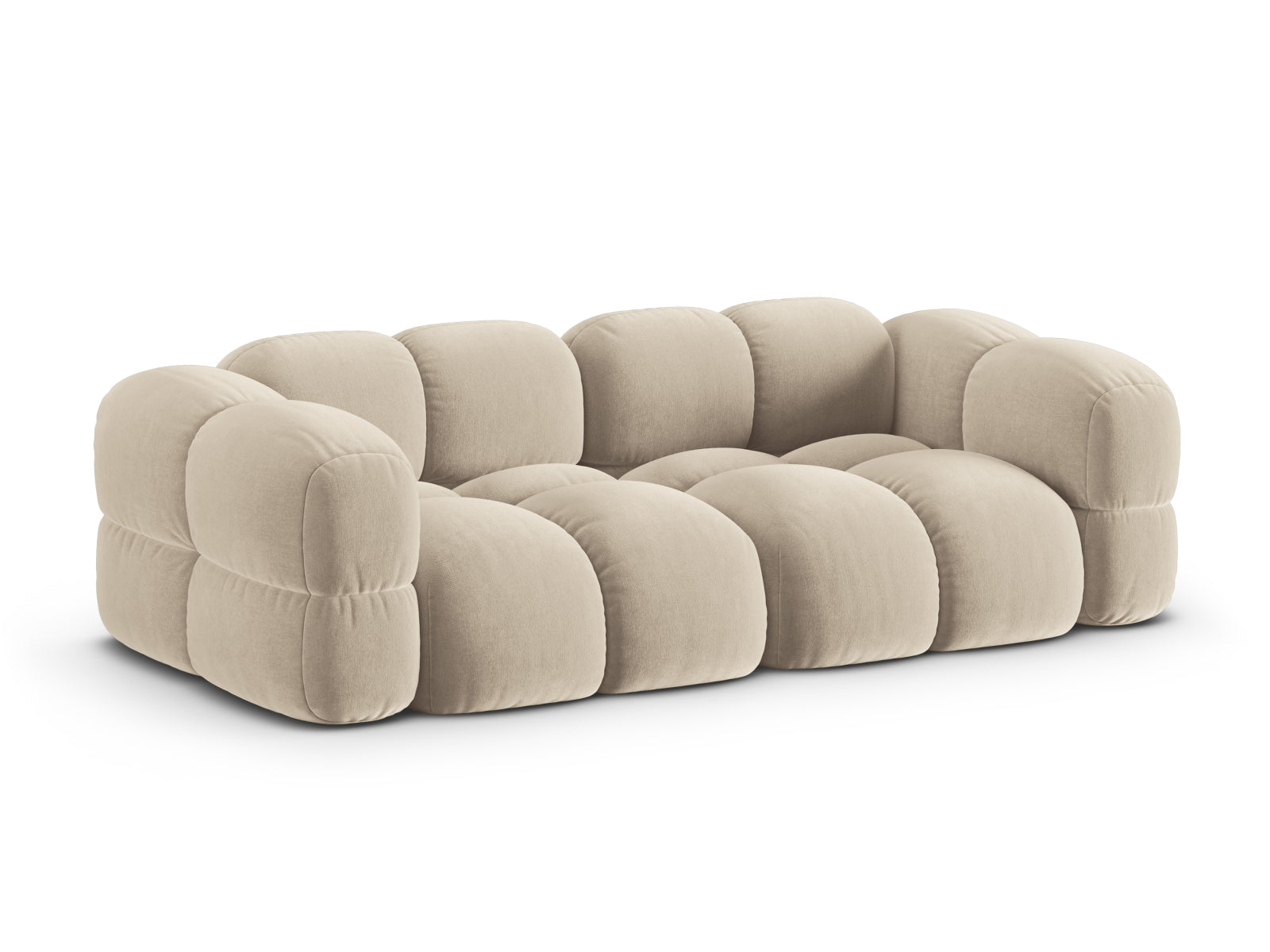 Stilvolles 4-Sitzer Velour Sofa Loretto in sanftem Beige, perfekt für moderne Wohnkonzepte und gemütliche Abende.