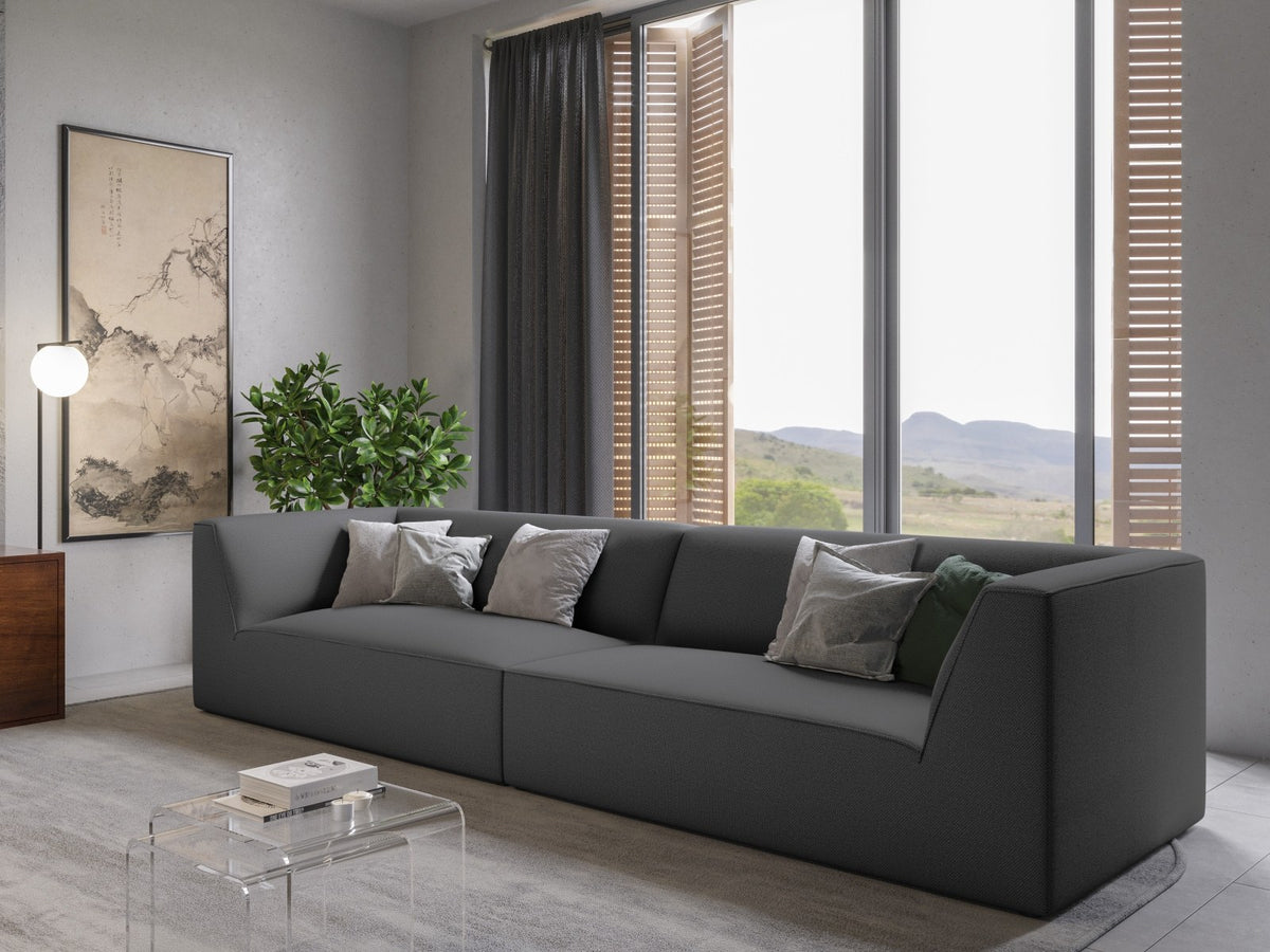 Beiges 4-Sitzer Sofa Siena mit strukturiertem Cordstoffbezug, Massivholzrahmen und schwarzen Kunststoffbeinen, moderne gerade Form.