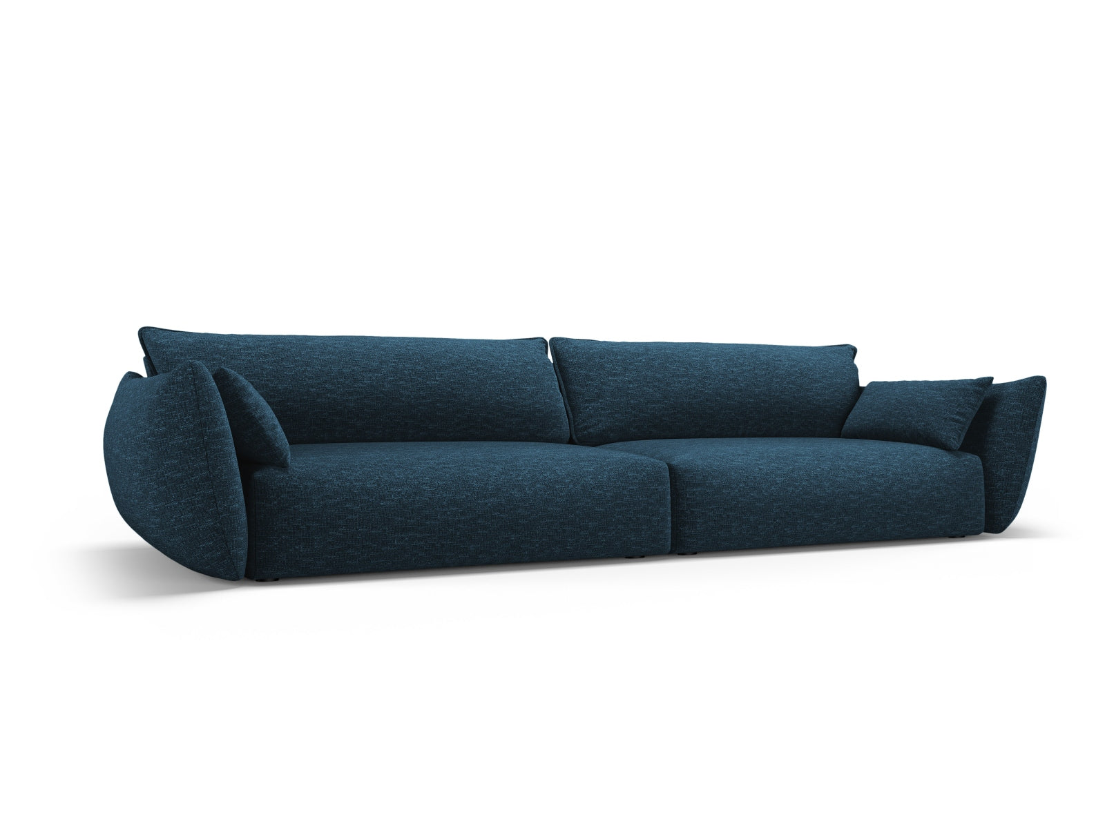 Elegantes 4-Sitzer Sofa Matera in Royal Blue-Haga, ideal für stilvolle Wohnräume, erhältlich bei KAQTU Design AG.