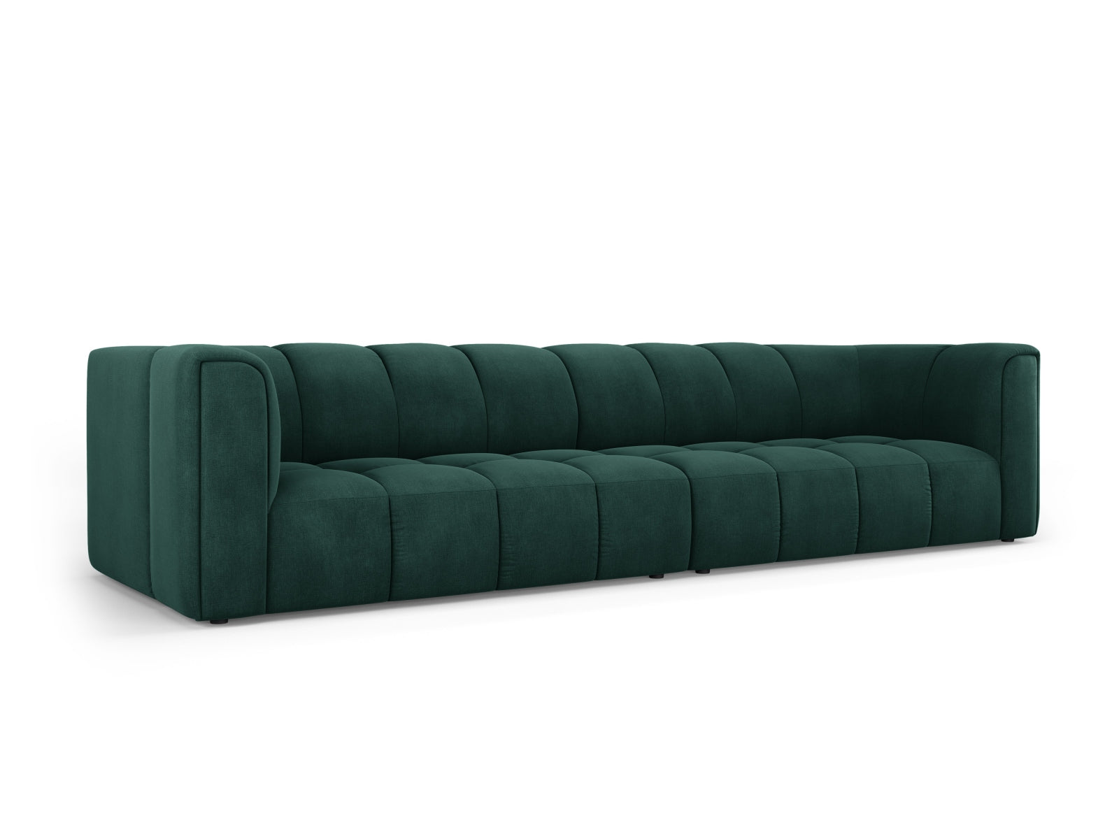 Elegantes 4-Sitzer Sofa Moritz in Flaschengrün, ideal für moderne Wohnräume, erhältlich bei KAQTU Design AG.
