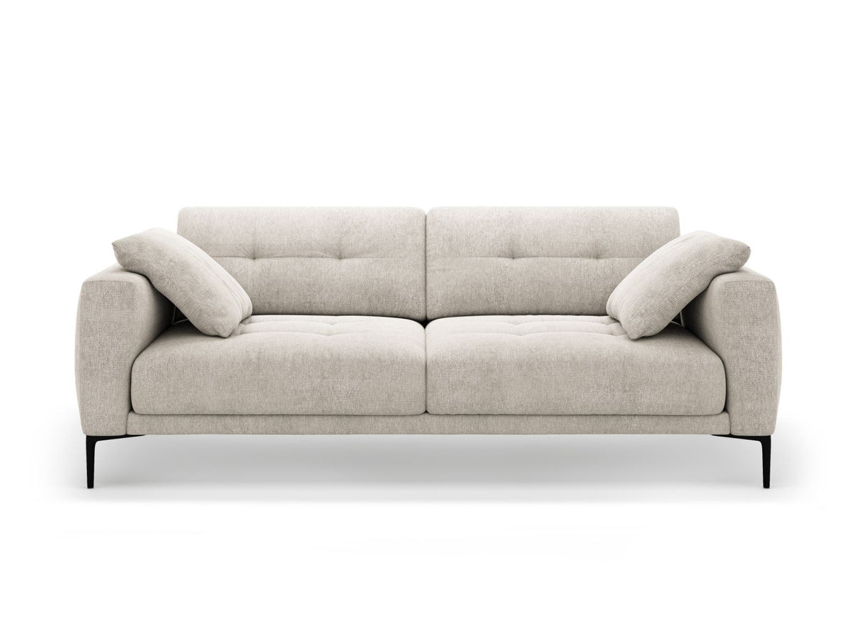 Lazio Sofa 4-Sitzer in Beige-Sorella mit Tweed-Stoffbezug, Massivholzrahmen und schwarzen Metallbeinen, Frontalansicht auf hellem Hintergrund.