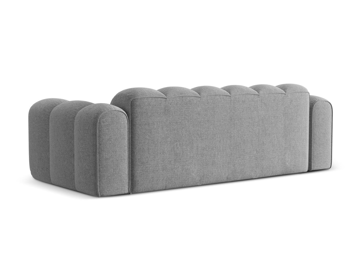 4-Sitzer Sofa Treno in Light Grey-Eden präsentiert im Onlineshop von KAQTU Design AG. 4er Sofa ist von Cosmopolitan Design