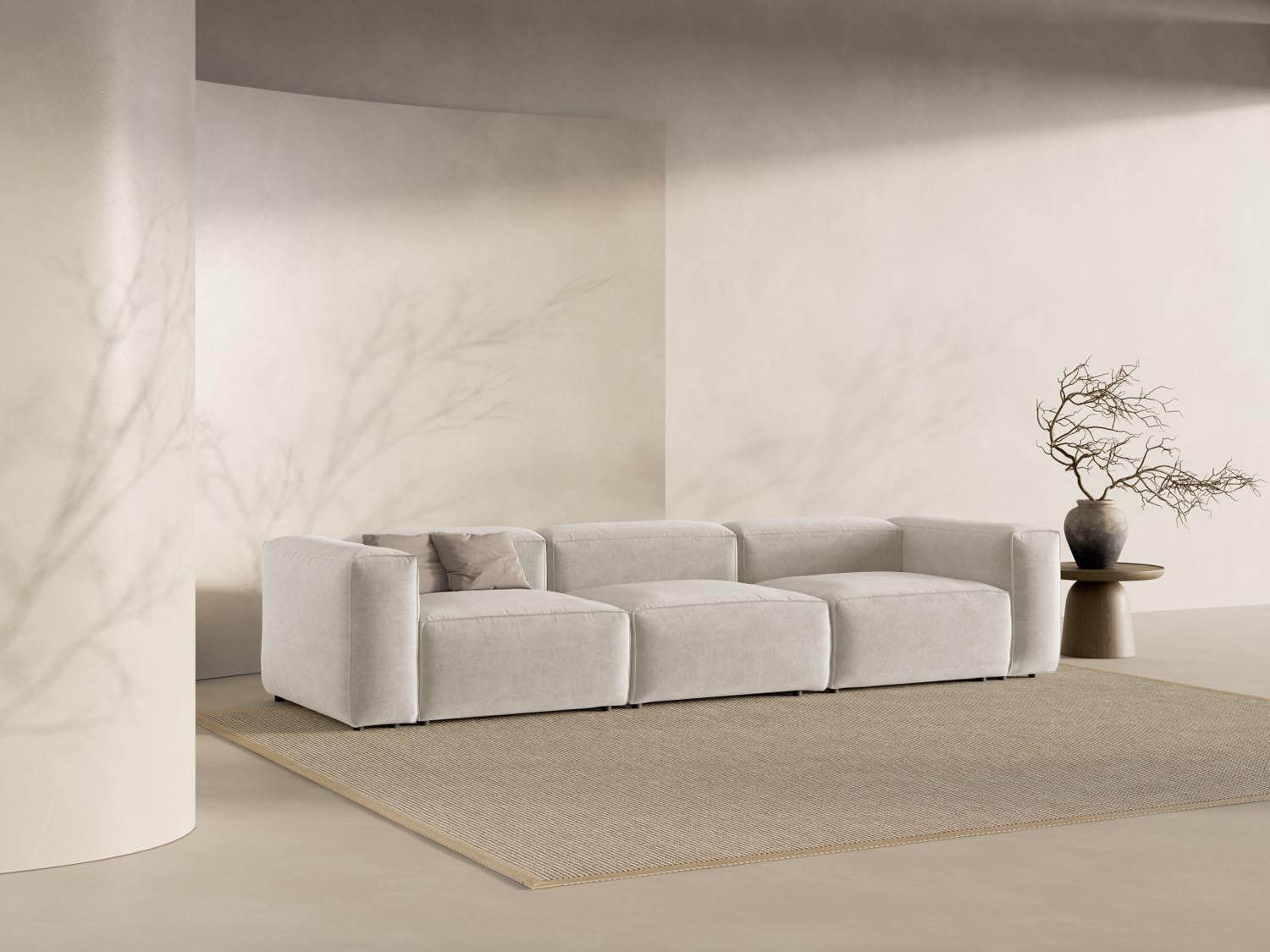 Erleben Sie das stilvolle Bergamo Modular Sofa 4 Sitzer von Cosmopolitan Design – ideal für Ihr modernes Wohnzimmer und entspannte Abende!