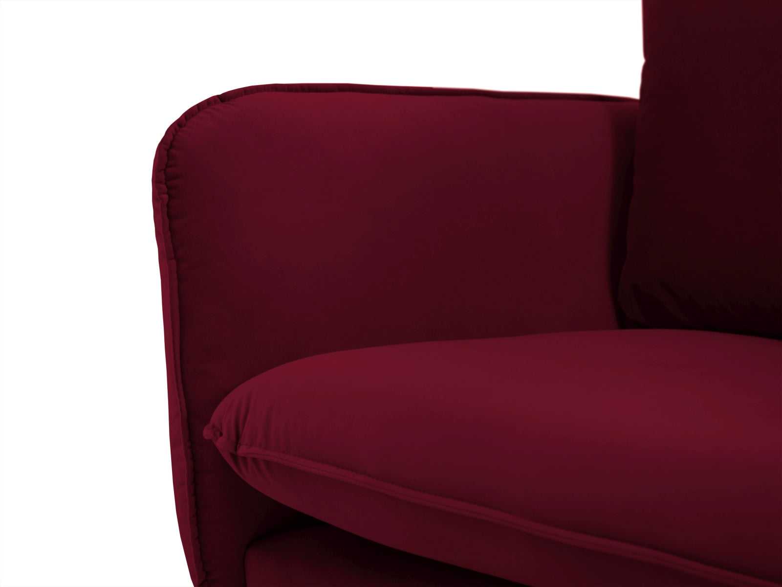 Genießen Sie den Vienna Velour Sessel 94cm von Cosmopolitan Design – ein elegantes, komfortables Möbelstück, das jeden Raum aufwertet.